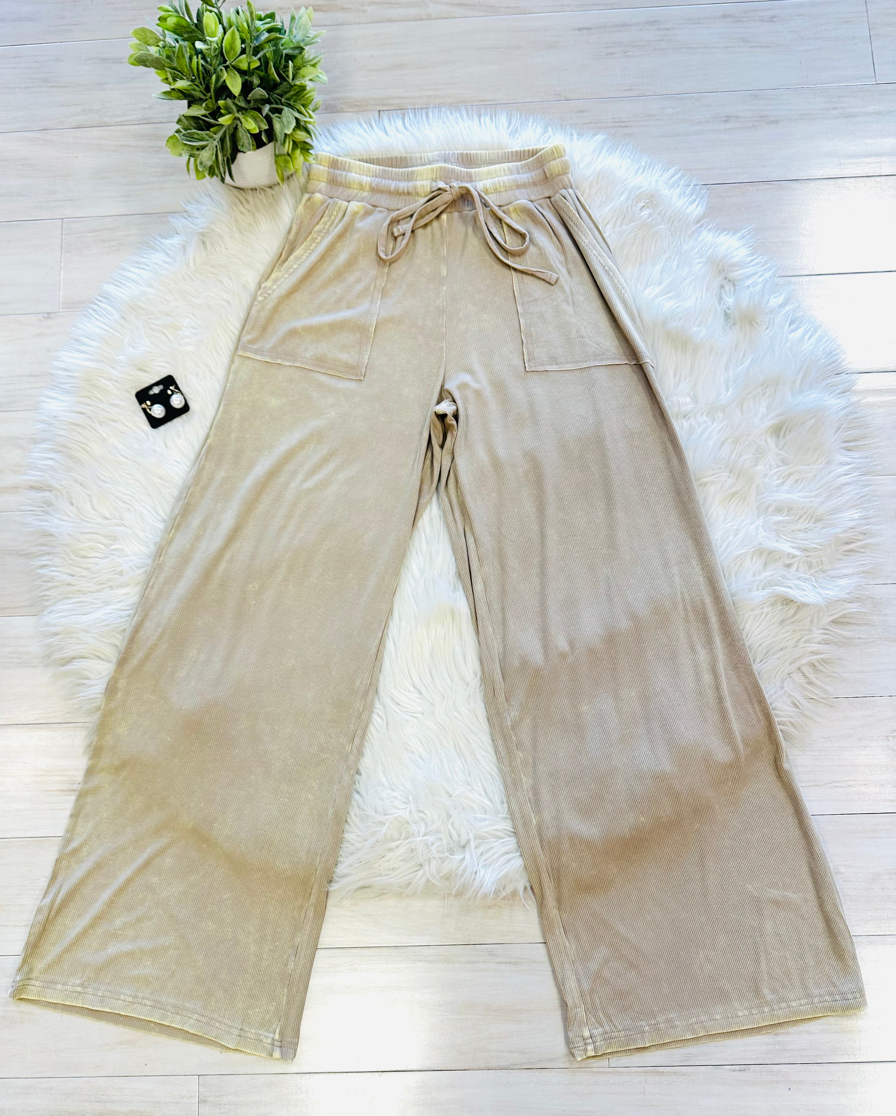 Women’s Zenana Ash Mocha Acid Wash Pant Set