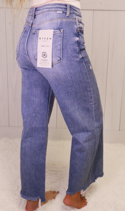 Risen Medium High Rise Wide Leg Jeans 5878