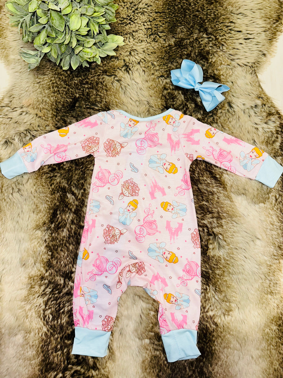 Girl’s pink with blue trim princess sleeper