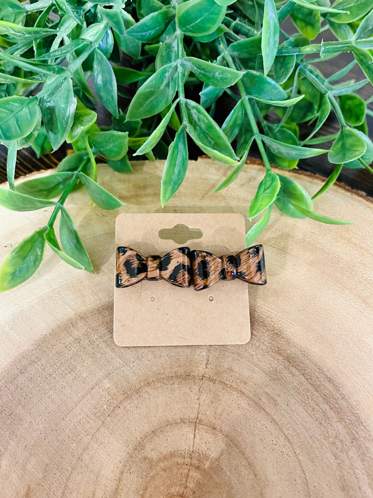 Women’s Cheetah Print Bow Shaped Stud Earrings