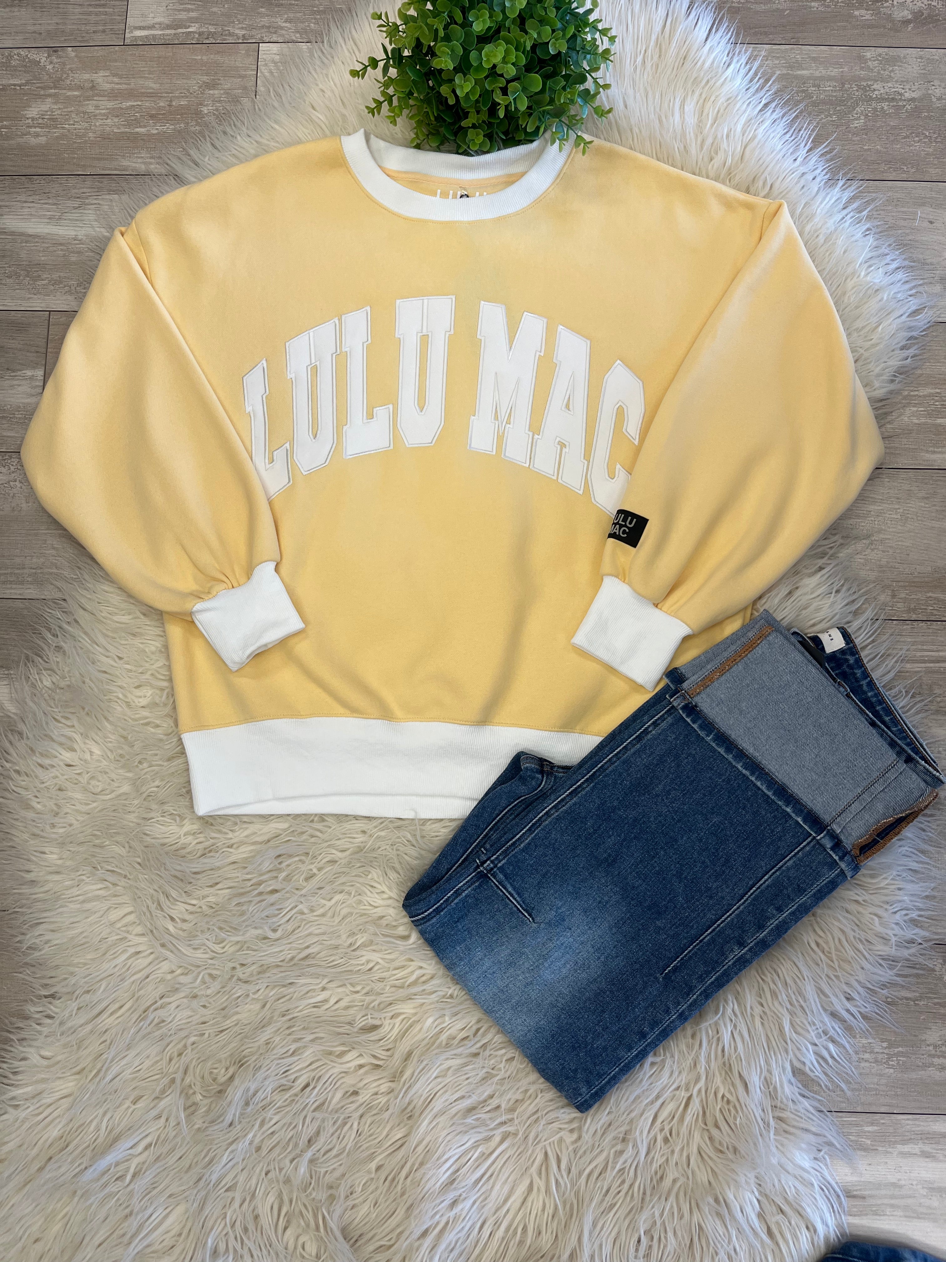 Women’s LuLu Mac Yellow & White Sweatshirt