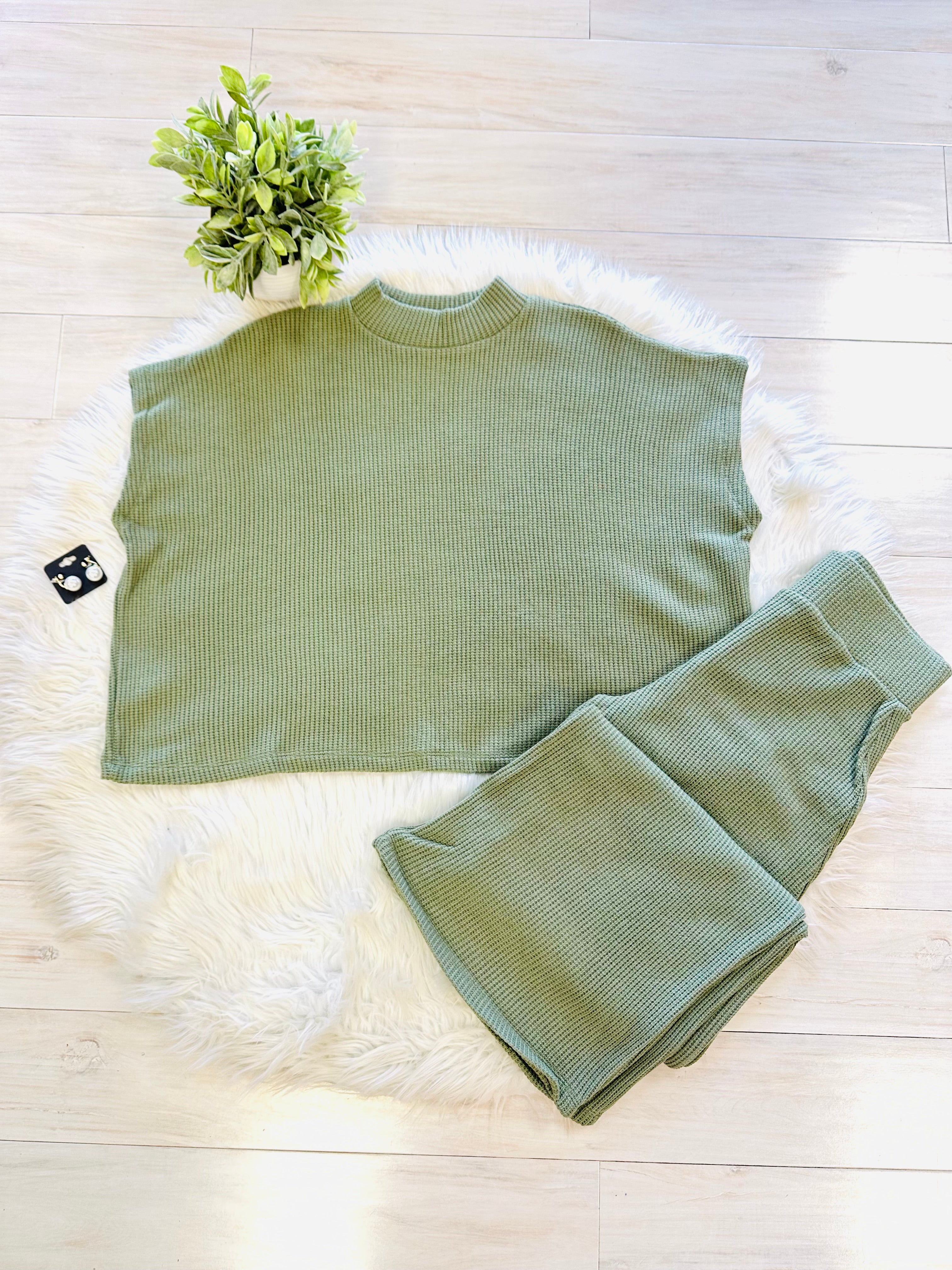 Women’s Zenana Olive Mocked Neck Pant Set