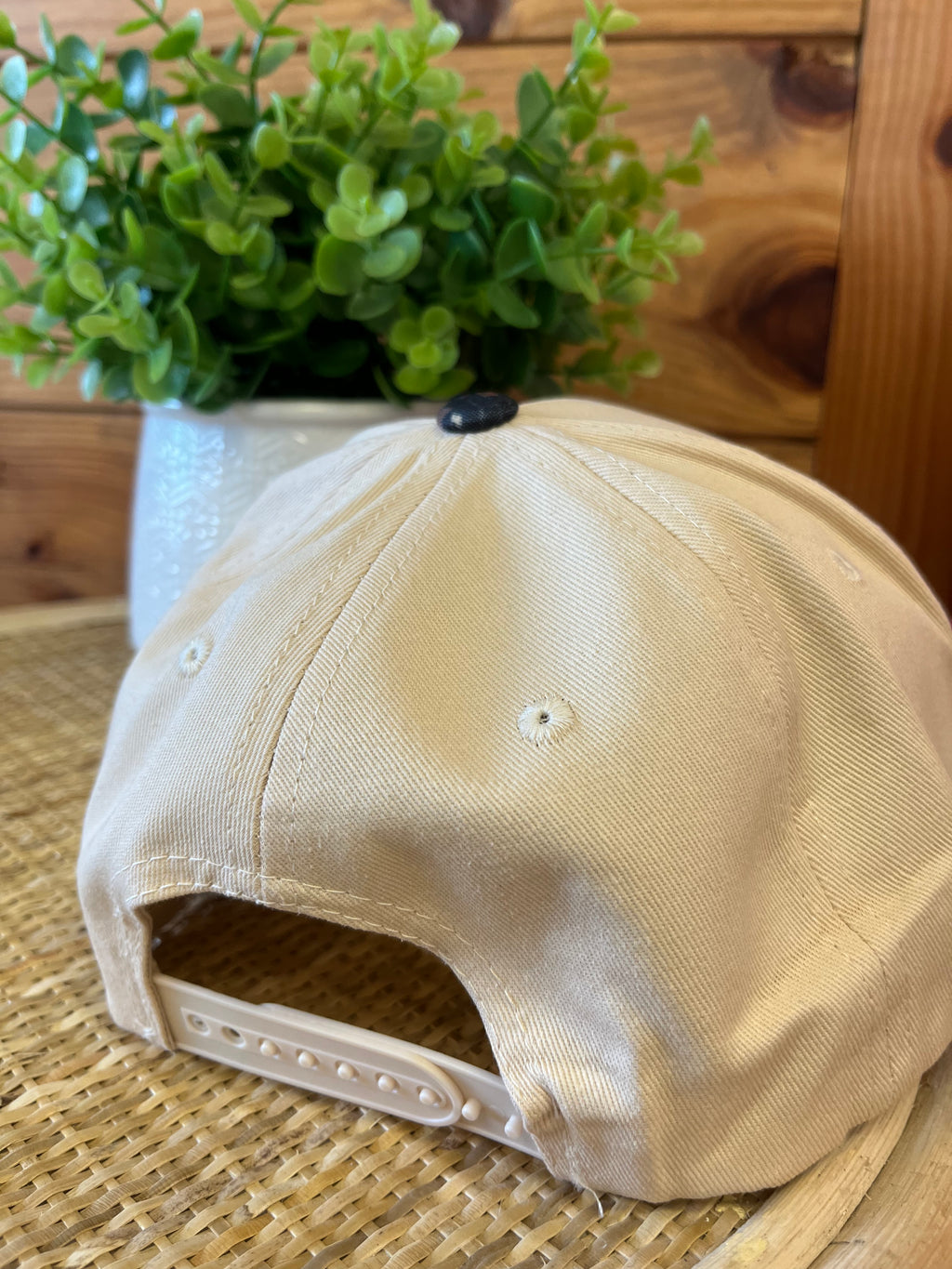 Women’s Camouflage Full-Time Yapper Hat