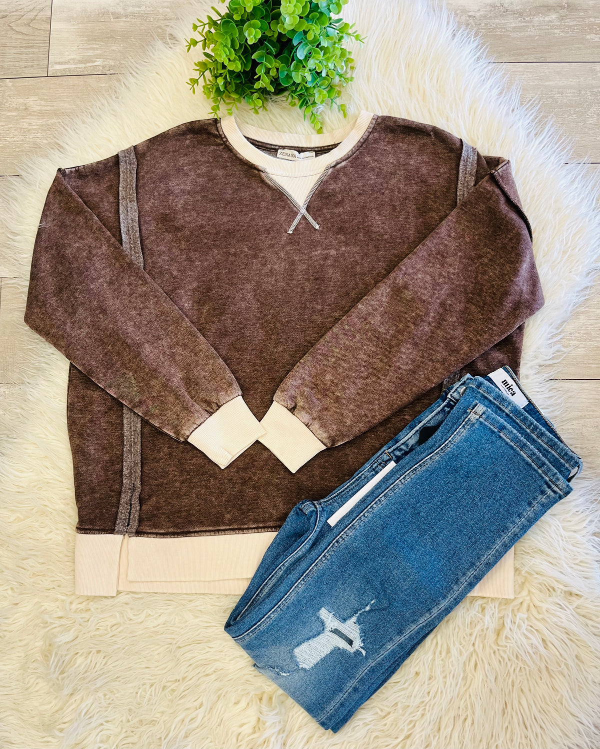 Women’s Zenana Washed Exposed Seam Sweatshirt In Chocolate Brown