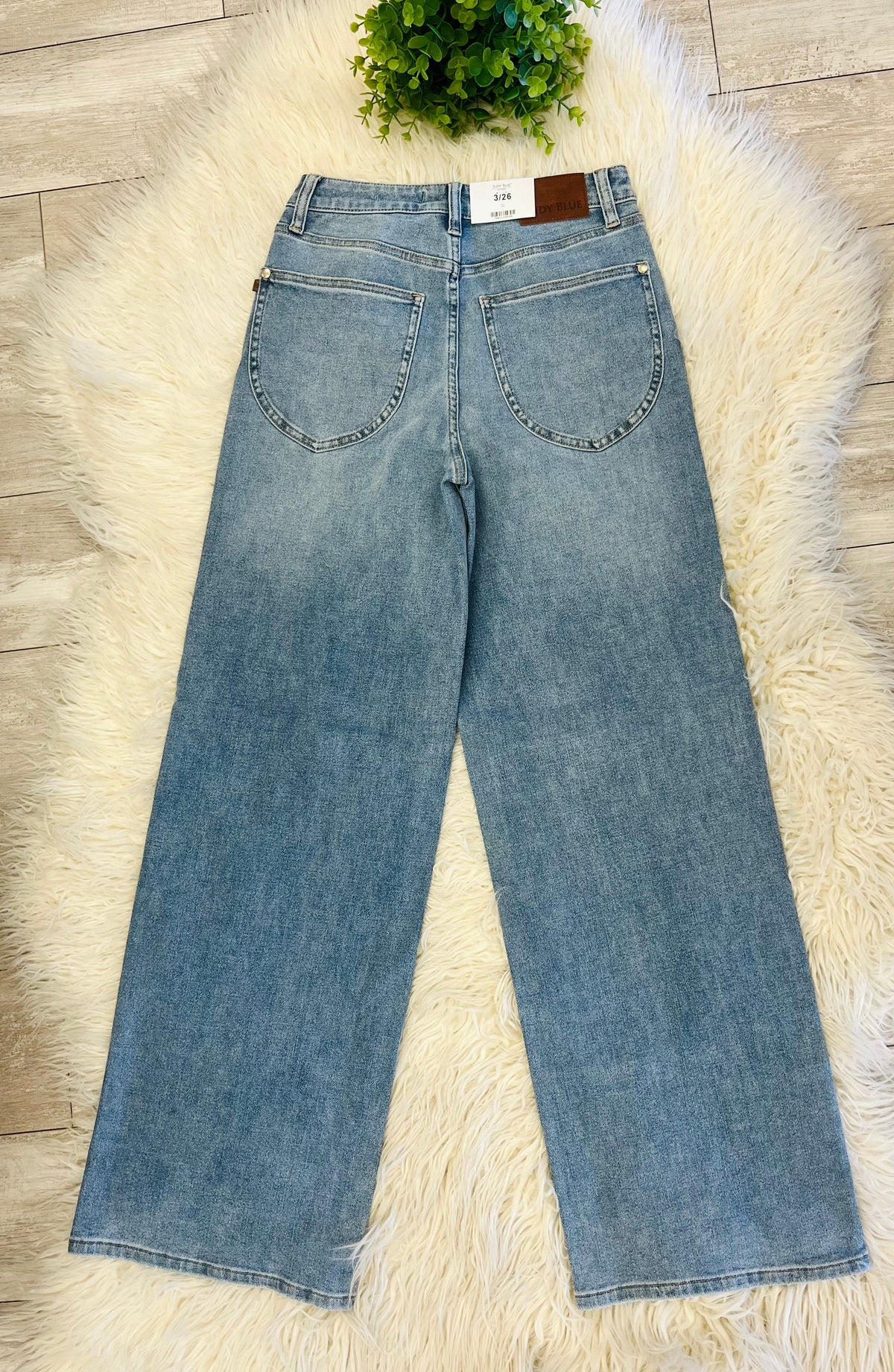 Women’s Judy Blue Angelina Column W/ Harness Trim Jeans 1174