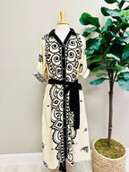 Women’s Umgee Cream & Black Abstract Print Belted Dress