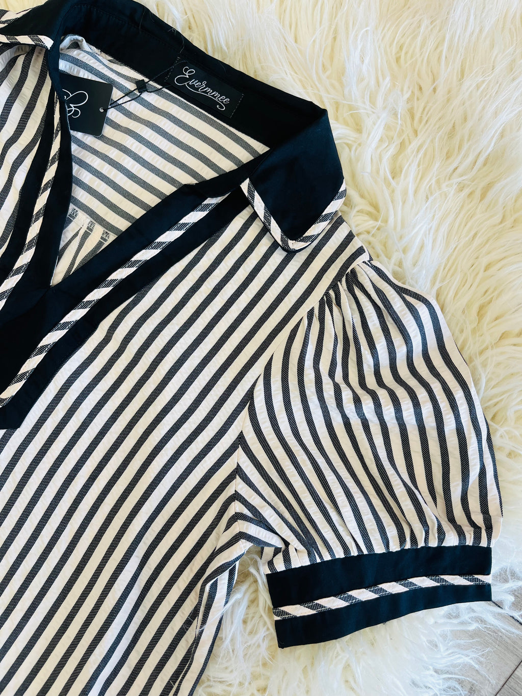 Women’s EvermmeeCollared Split Neck Black Striped Top