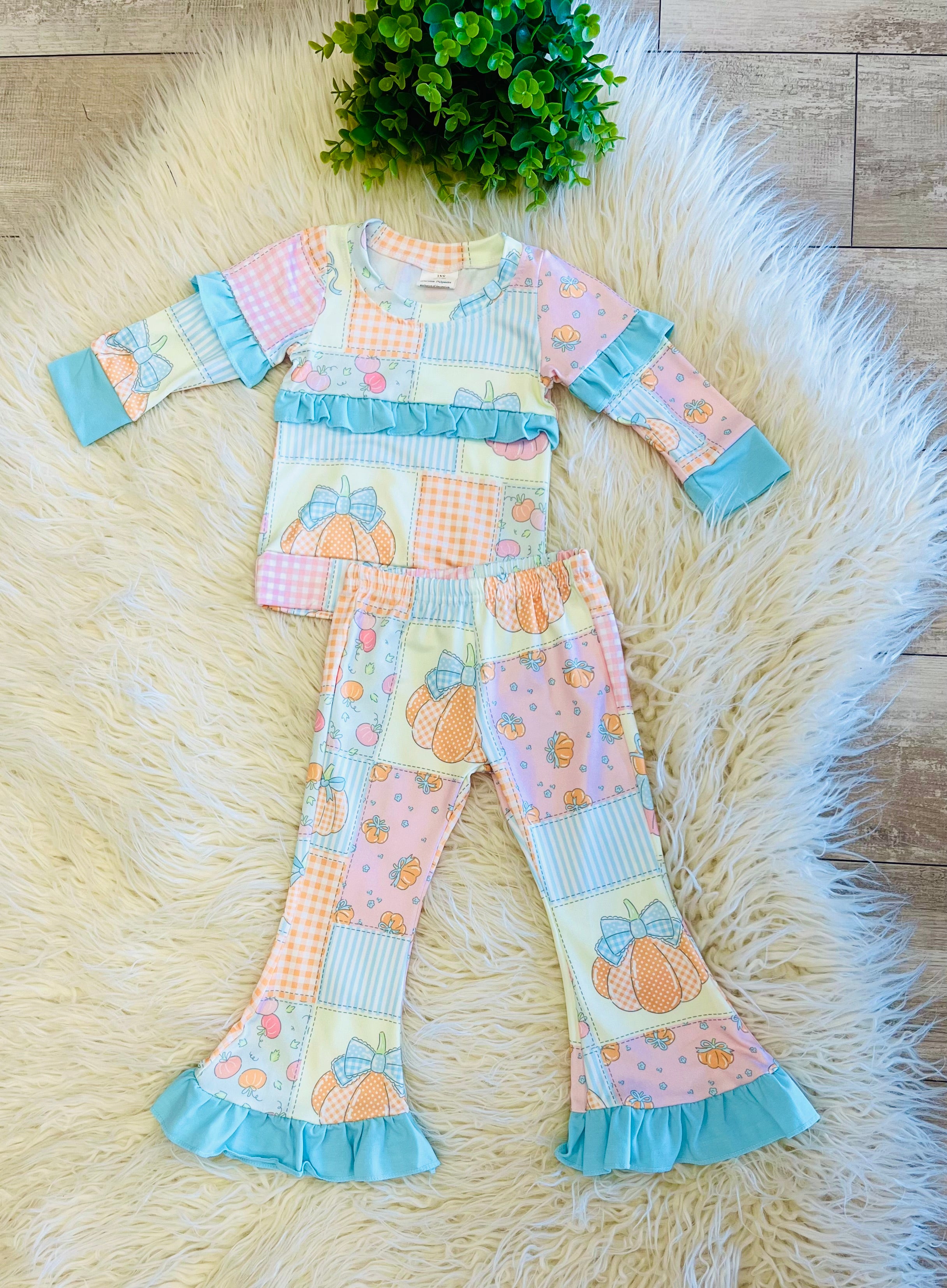 Girl’s Pastel Pumpkin Patchwork Ruffle Two-Piece Outfit