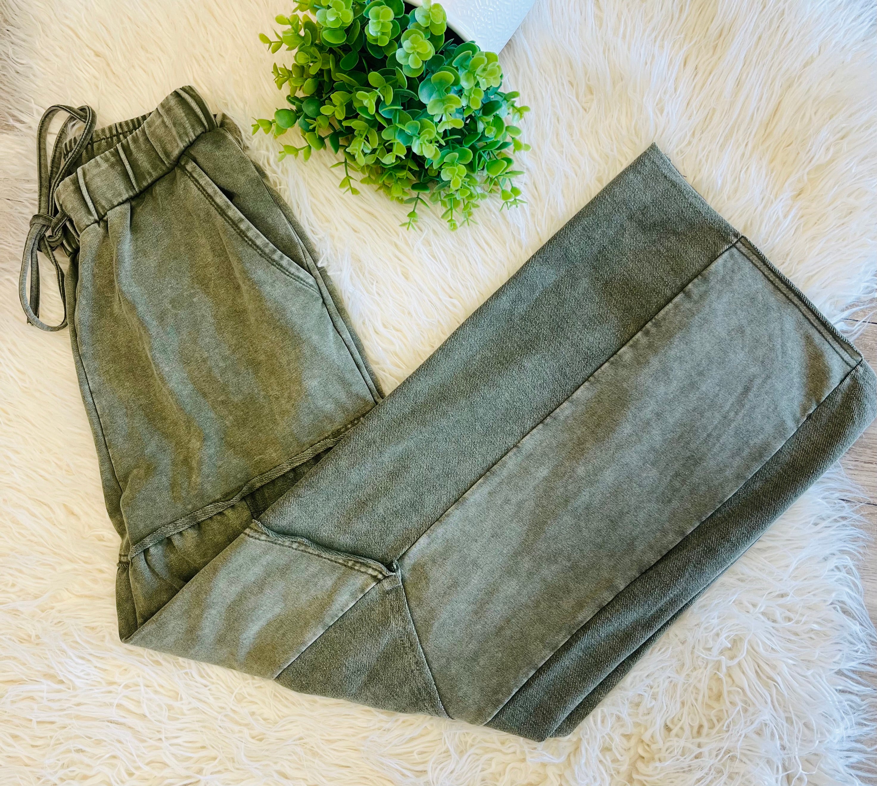 Women’s Evermee Olive Green Mineral-Washed Wide-Leg Patchwork Pants