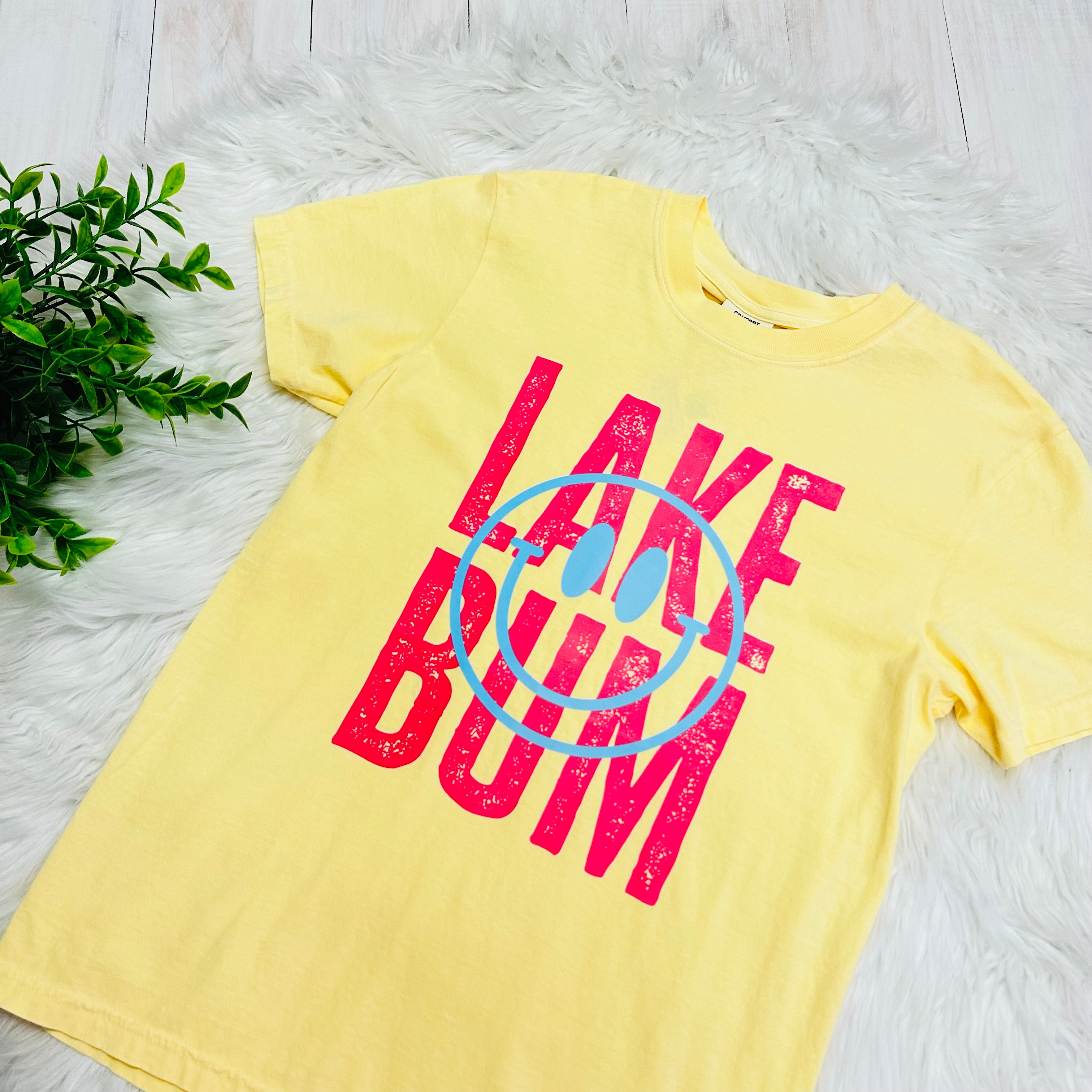 Women’s Comfort colors Lake Bum Tee
