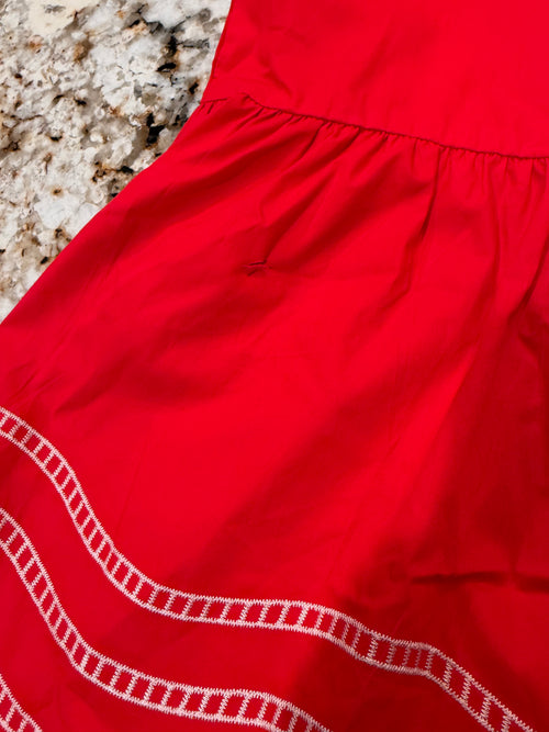 *Damaged- Pea Sized Hole in front bottom* Women’s Jodifl Red Ivory Embroidered Dress