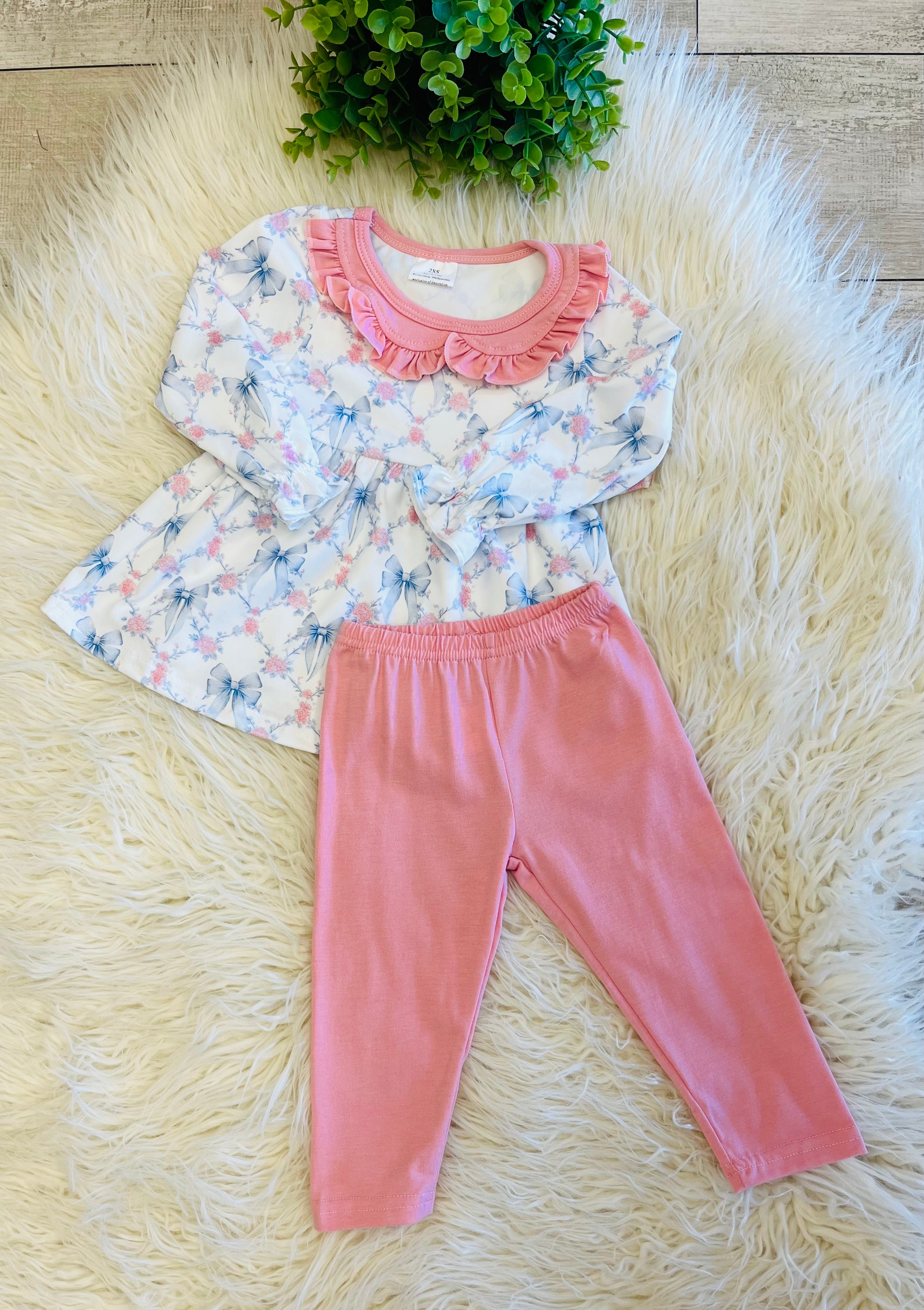 Girl’s Pink Floral and Blue Bow Pattern with Ruffle Collar Outfit