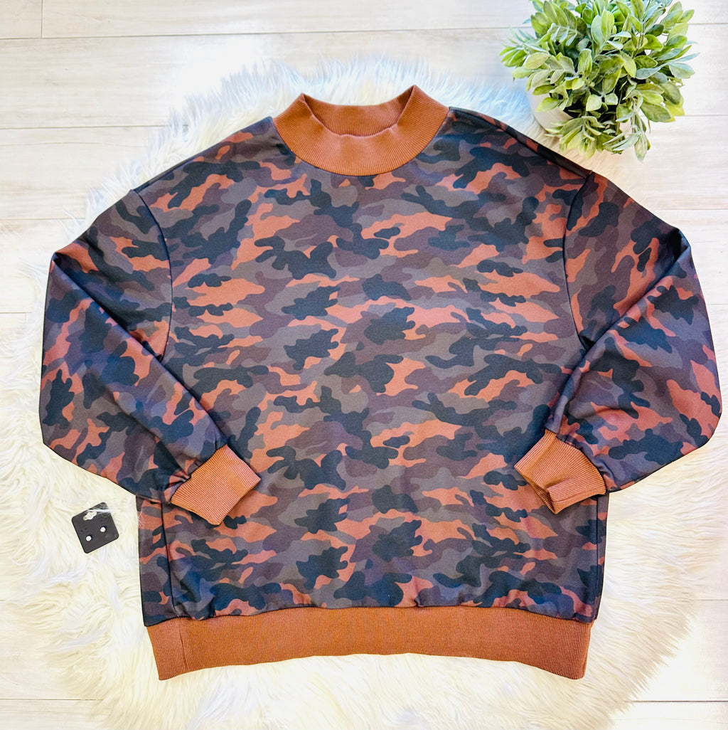 Women’s Evermmee Camouflage Mocked Neck Sweater Top - True to Size