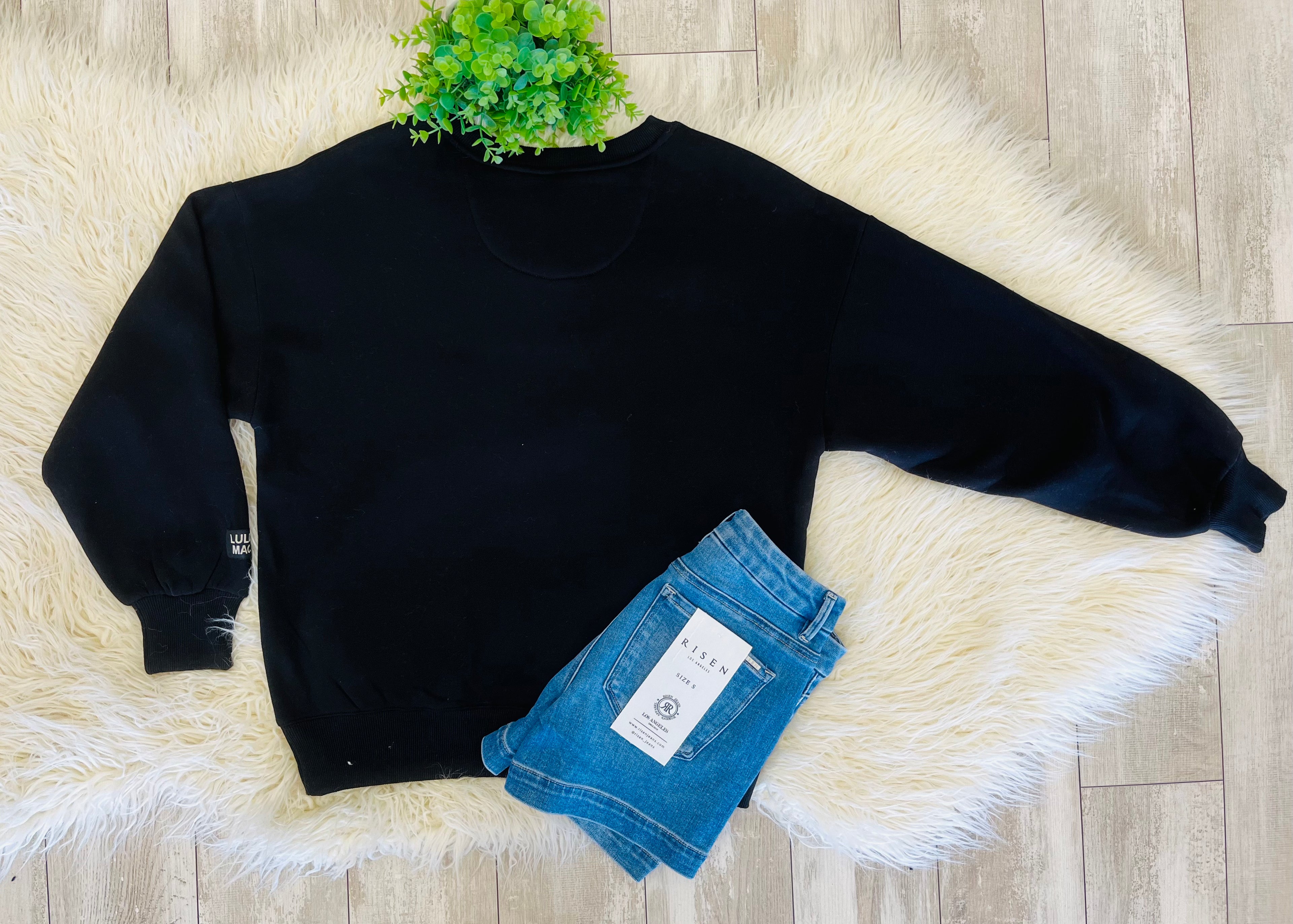 Women’s LuLu Mac Leopard Black Sweatshirt