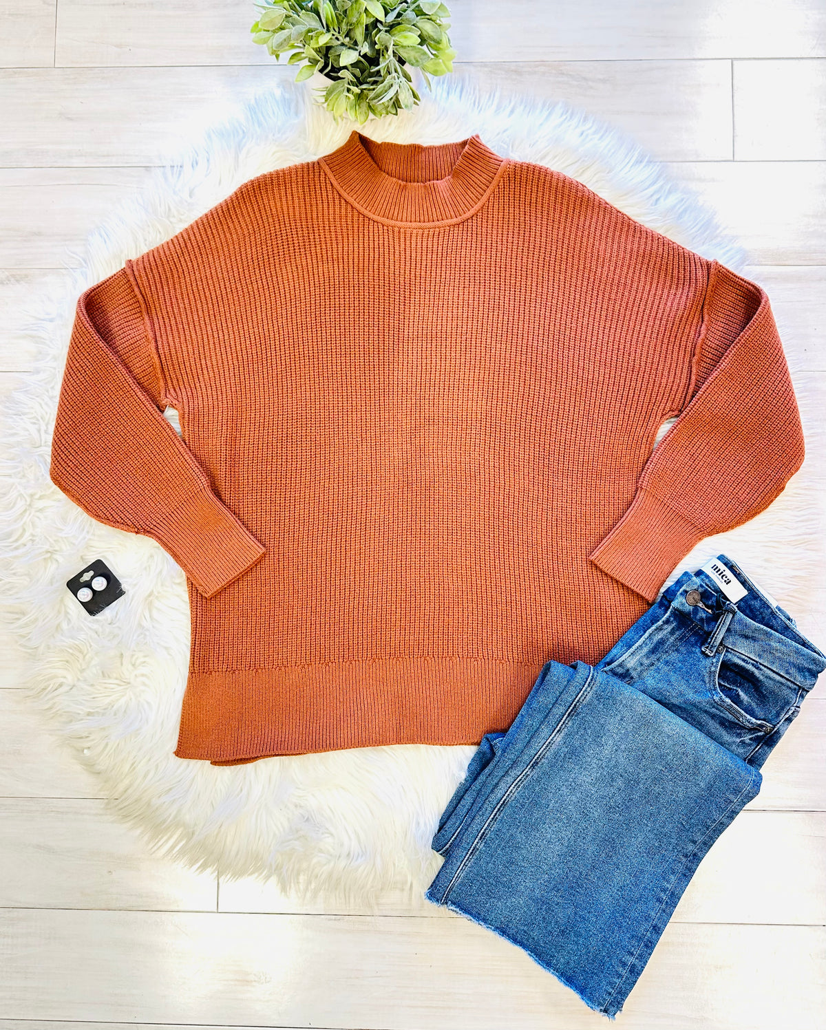 Women’s Evermmee Burnt Orange Sweater Top - True to Size