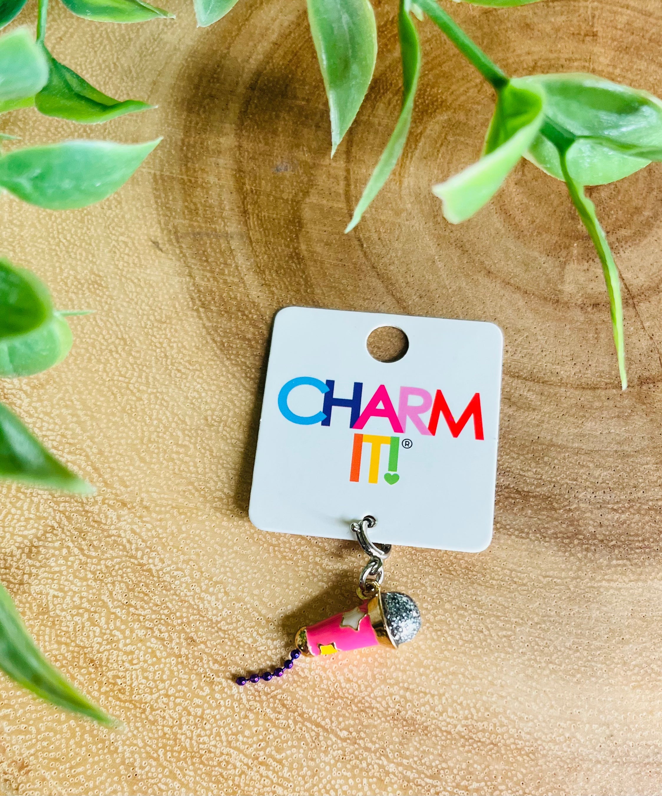 Charm It Microphone Charm
