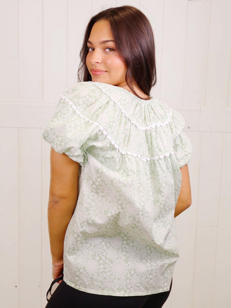 Classic Sage Puff Top by GiGio