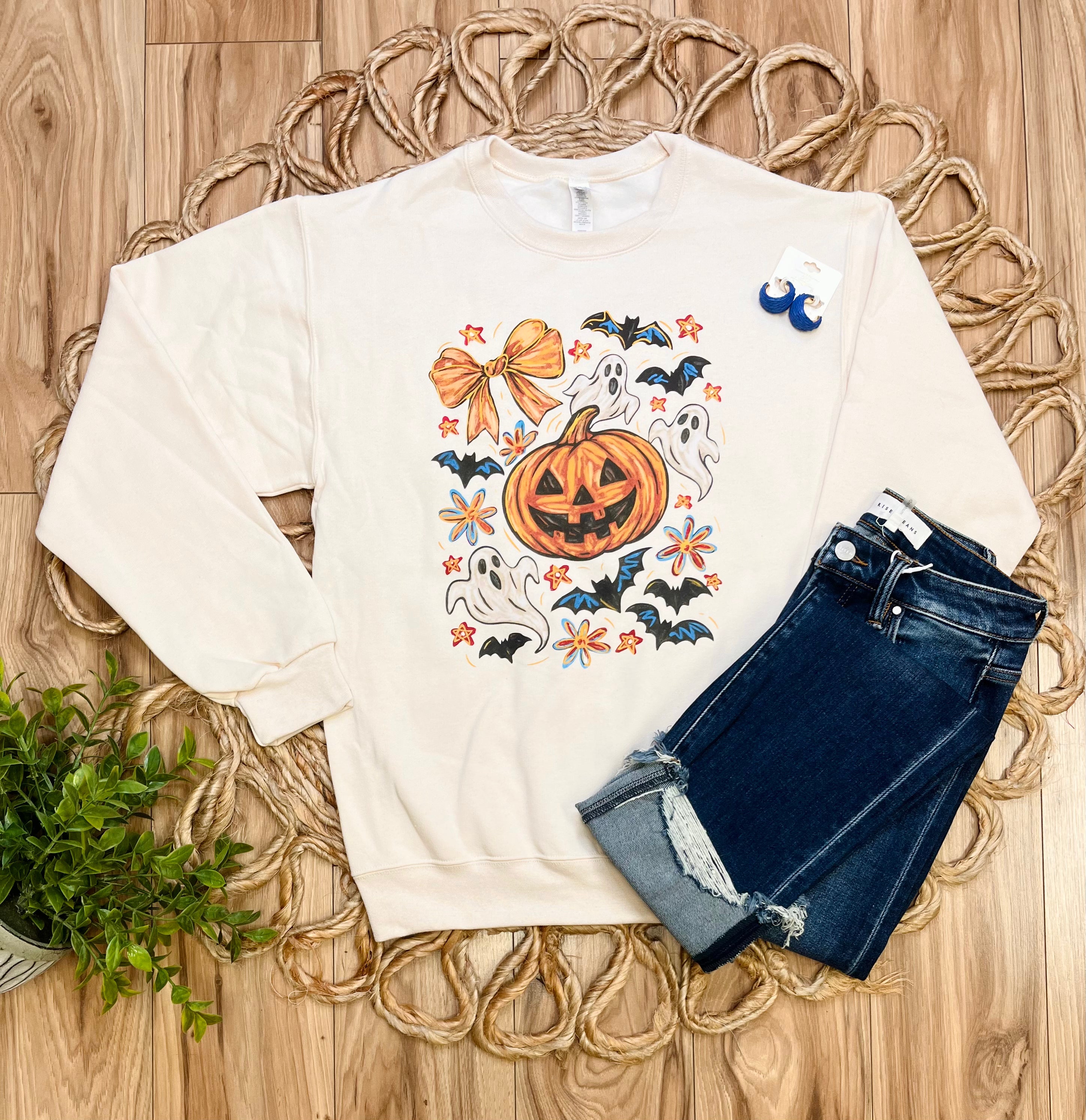 Cream Halloween Crewneck Graphic  Sweatshirt Women's