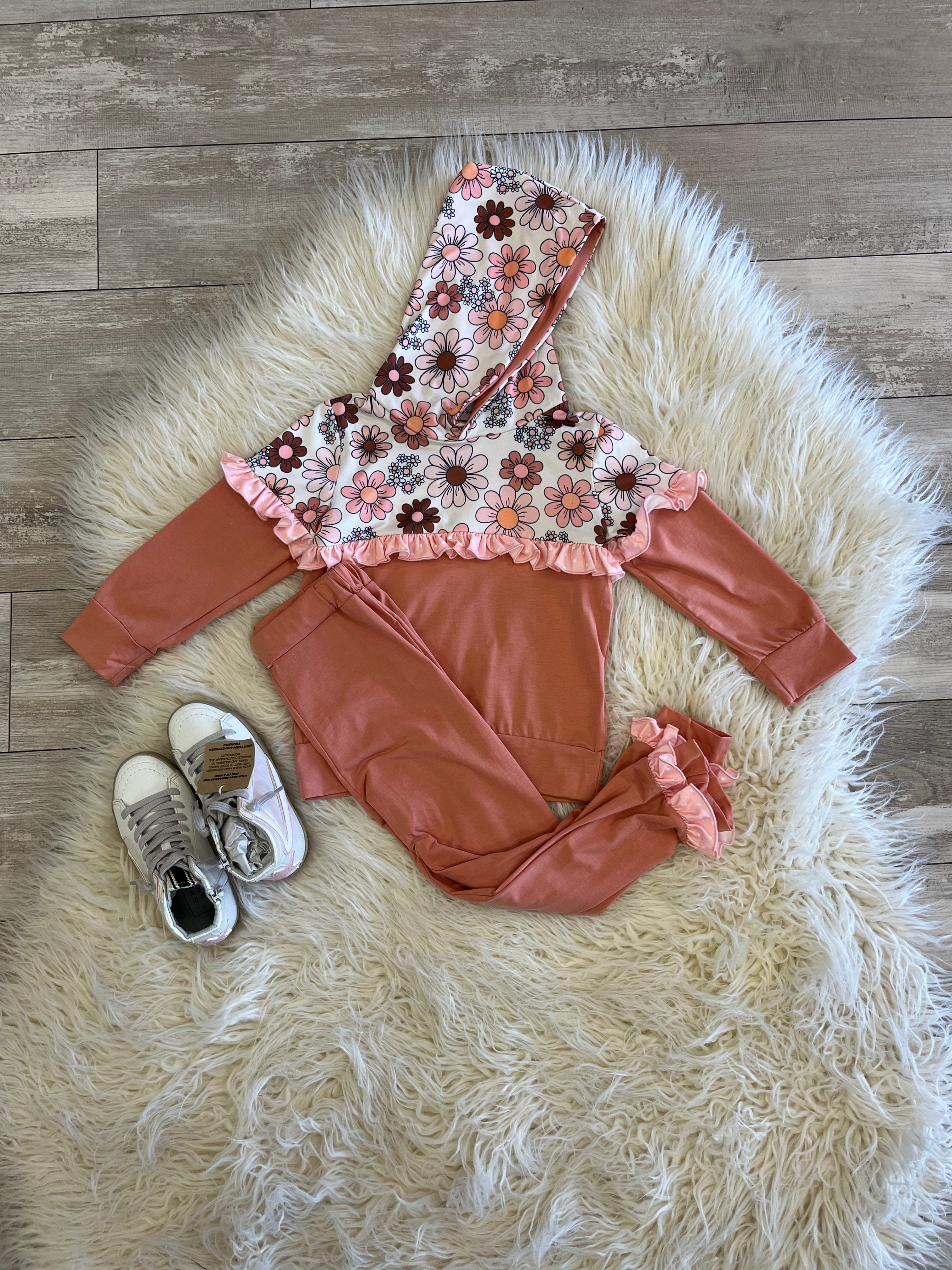 Girl’s Fall Floral Outfit
