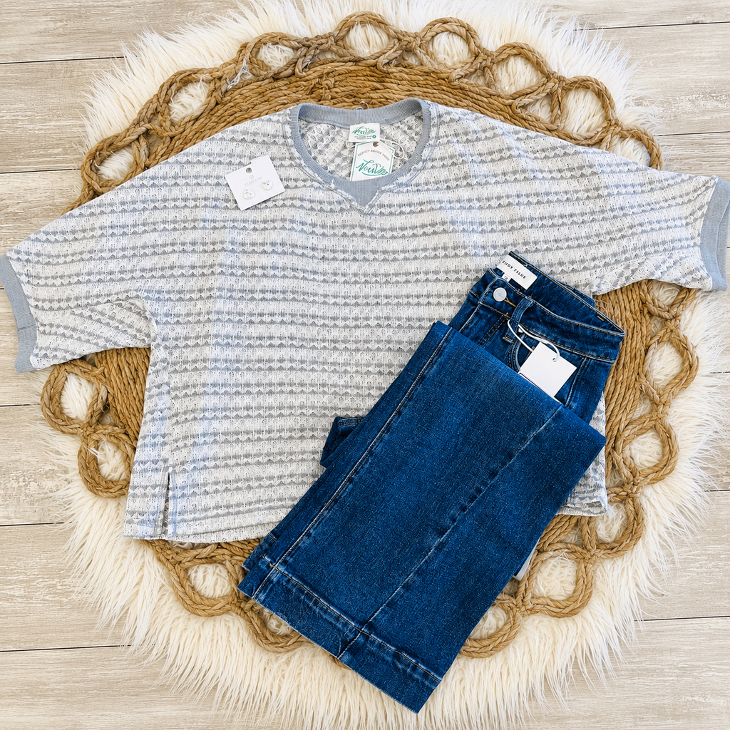 Women’s Very J Grey and White Knit Top