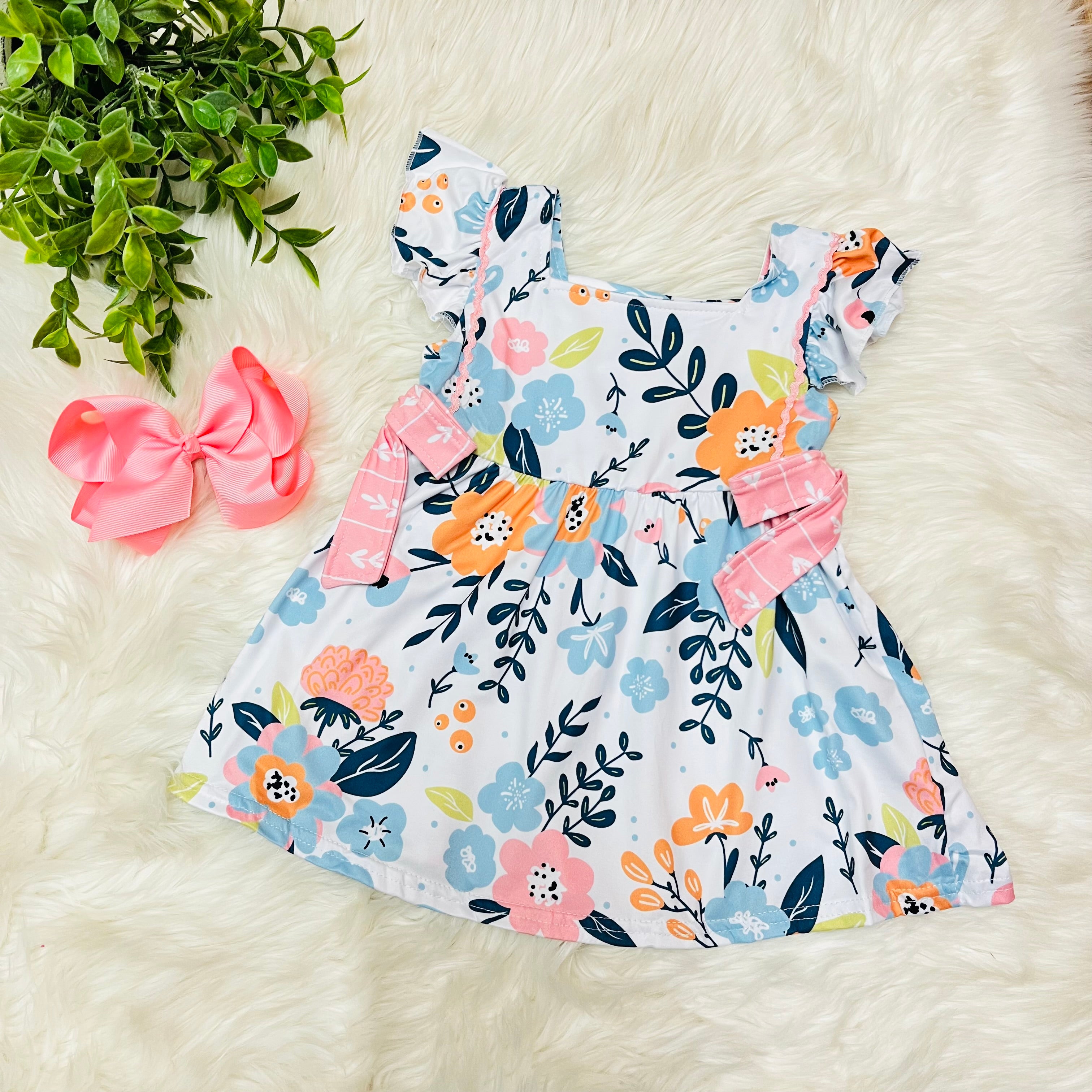 Girl’s Floral Bow Short Outfit Set