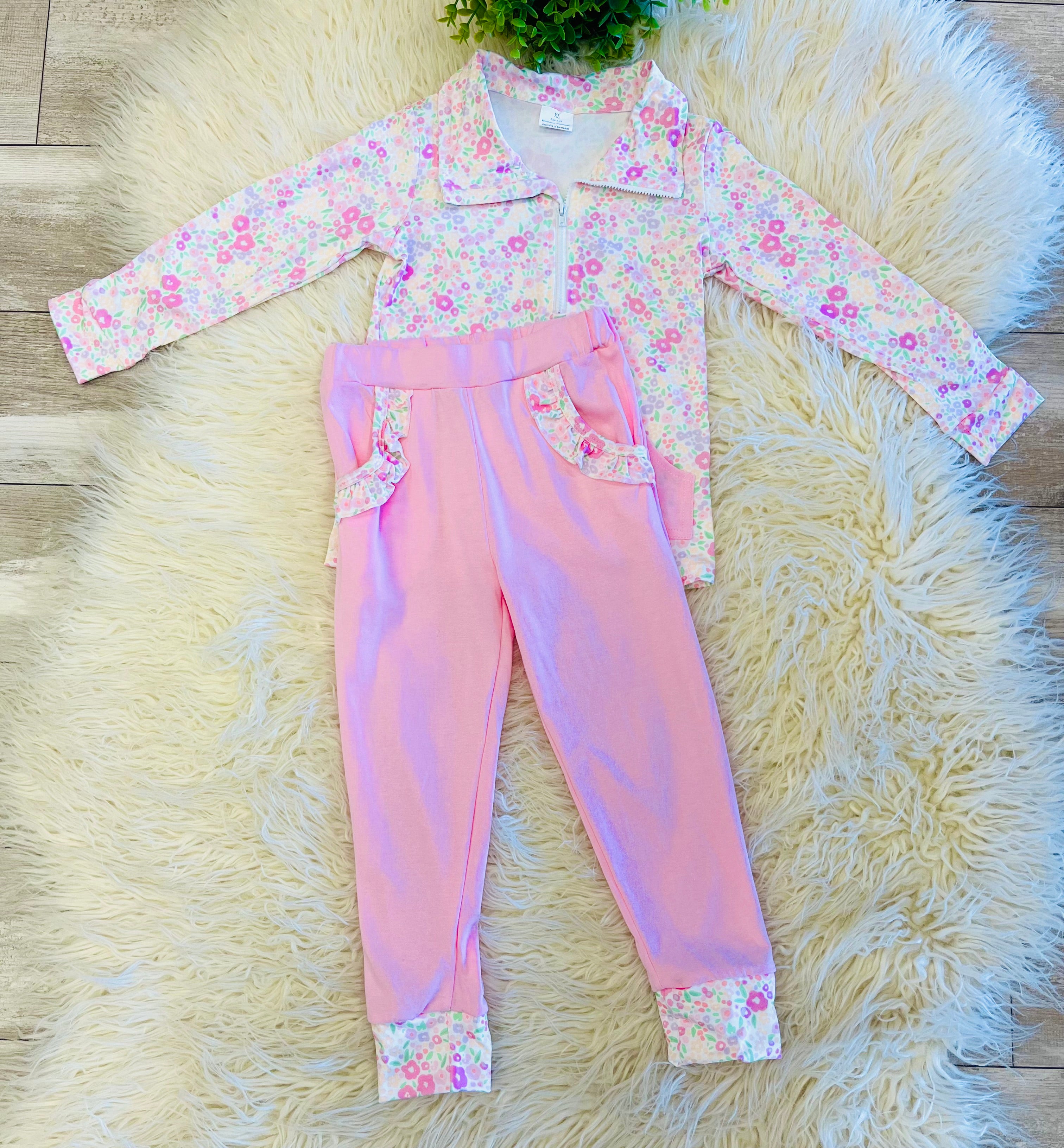 Girl’s Floral Pink Outfit