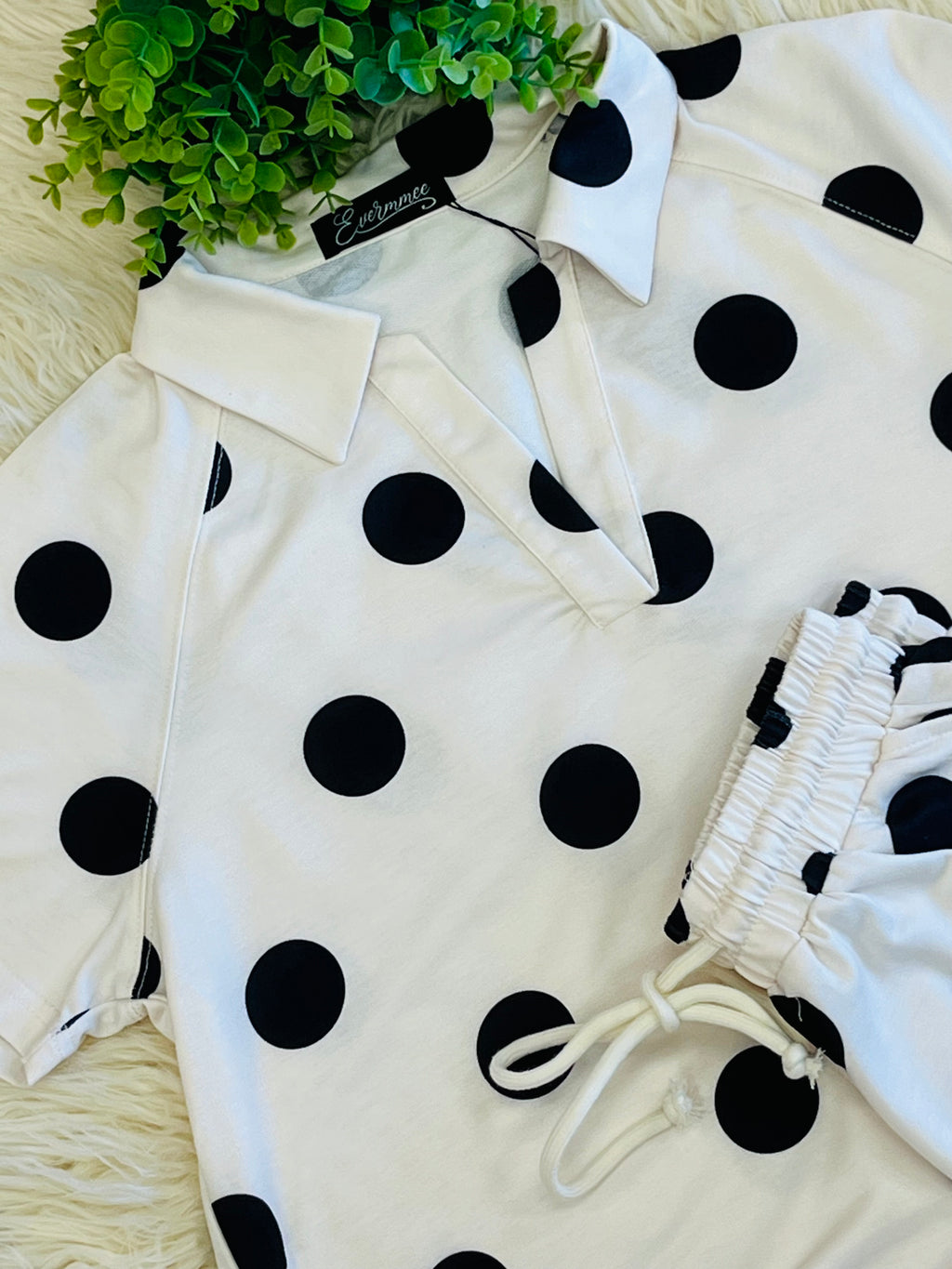 Women’s Evermmee Black Polka Dot Short Set