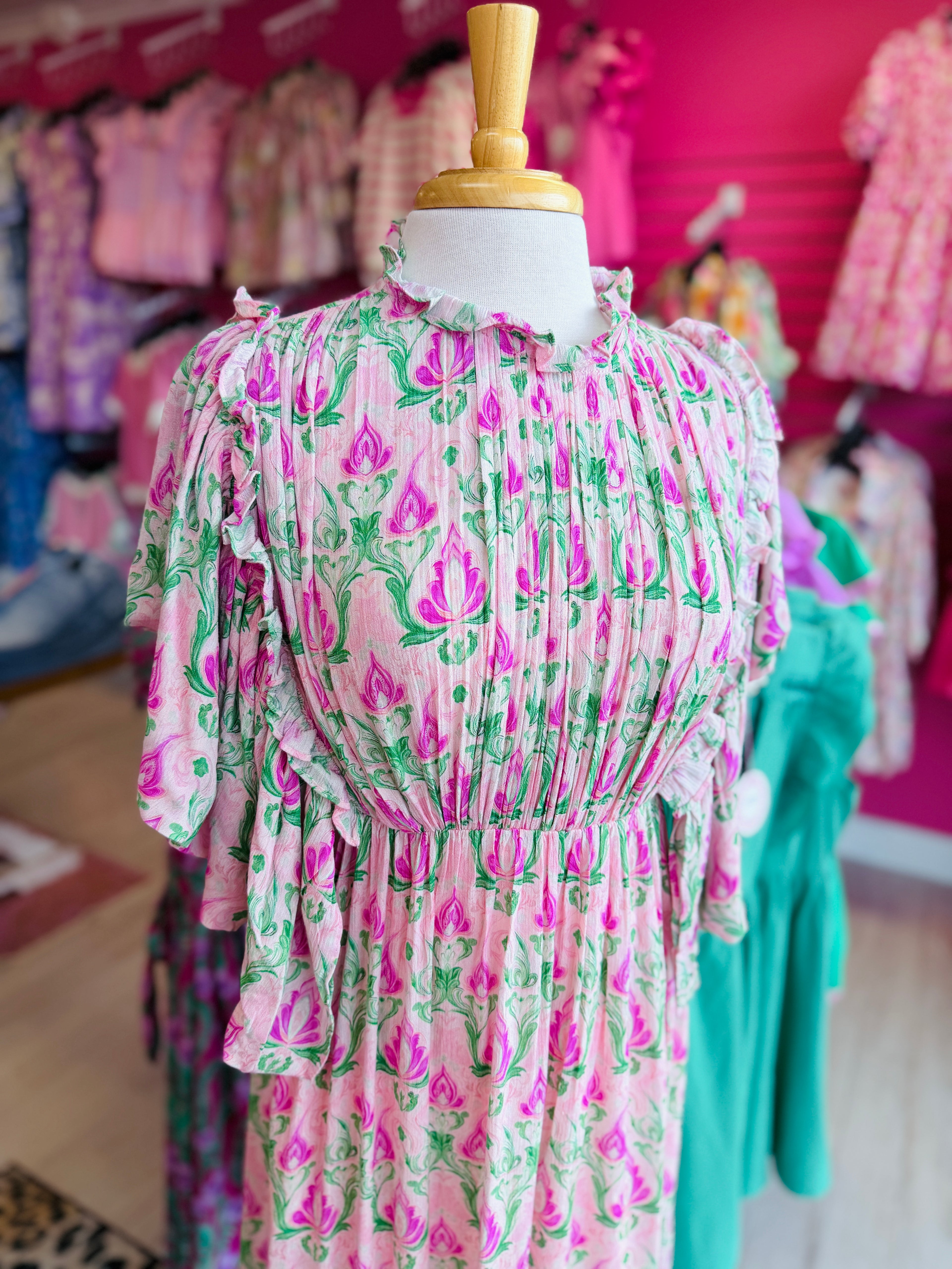Women’s GiGiO Pink and Green Printed Maxi Dress