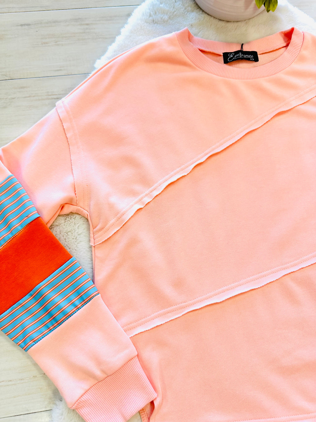 Women’s Evermmee Peach Detailed Long Sleeve Top