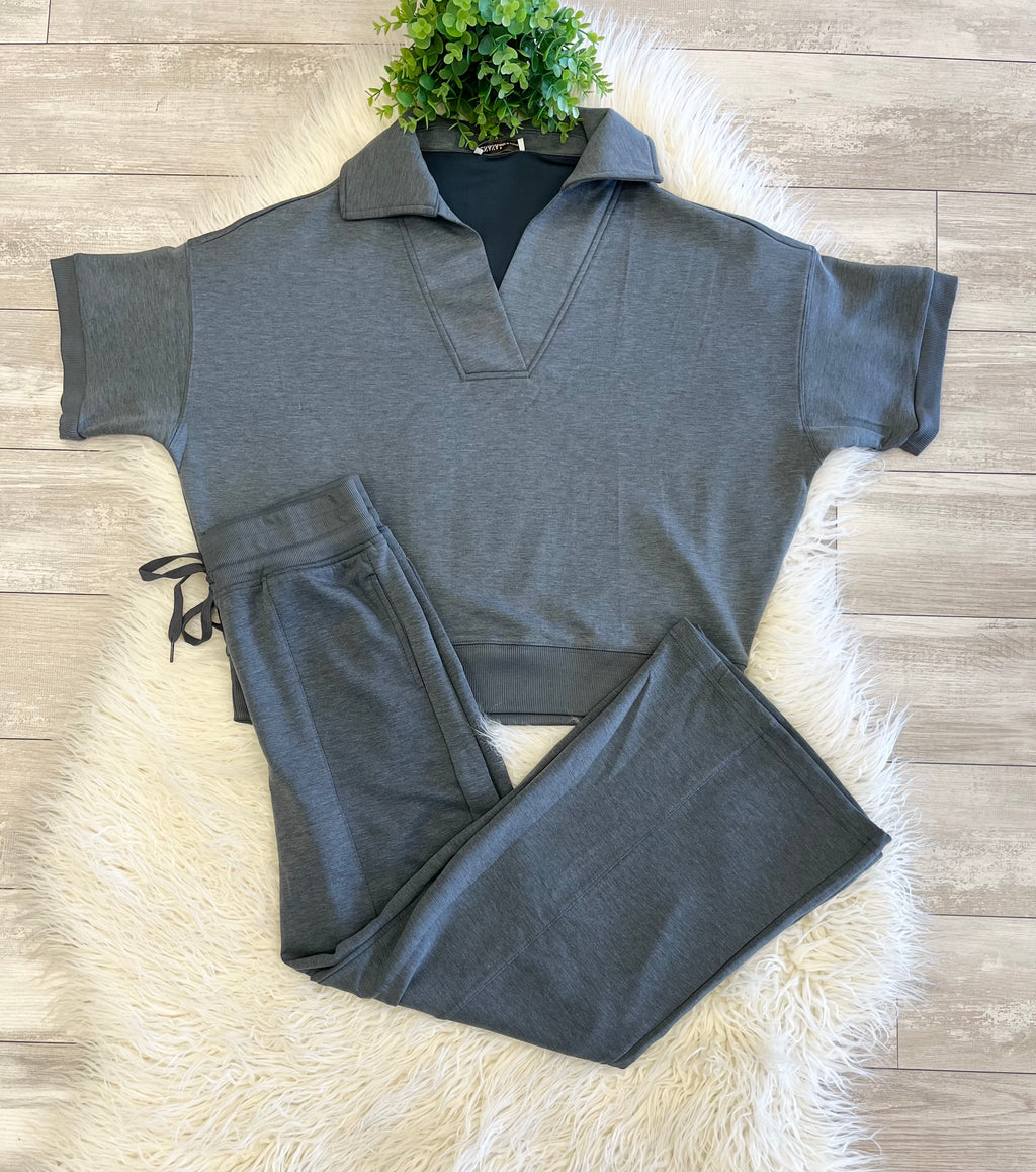 Women’s Zenana Short Sleeve Collared Scuba Set In Charcoal