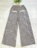 Women’s Evermmee Cheetah Wide- Leg Pants