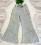Women’s Zenana Exposed- Seam Flare Hem Pants With Pockets In Sleet