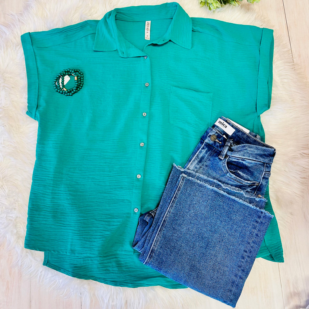 Women’s Oversized Solid Kelly Green Button Top