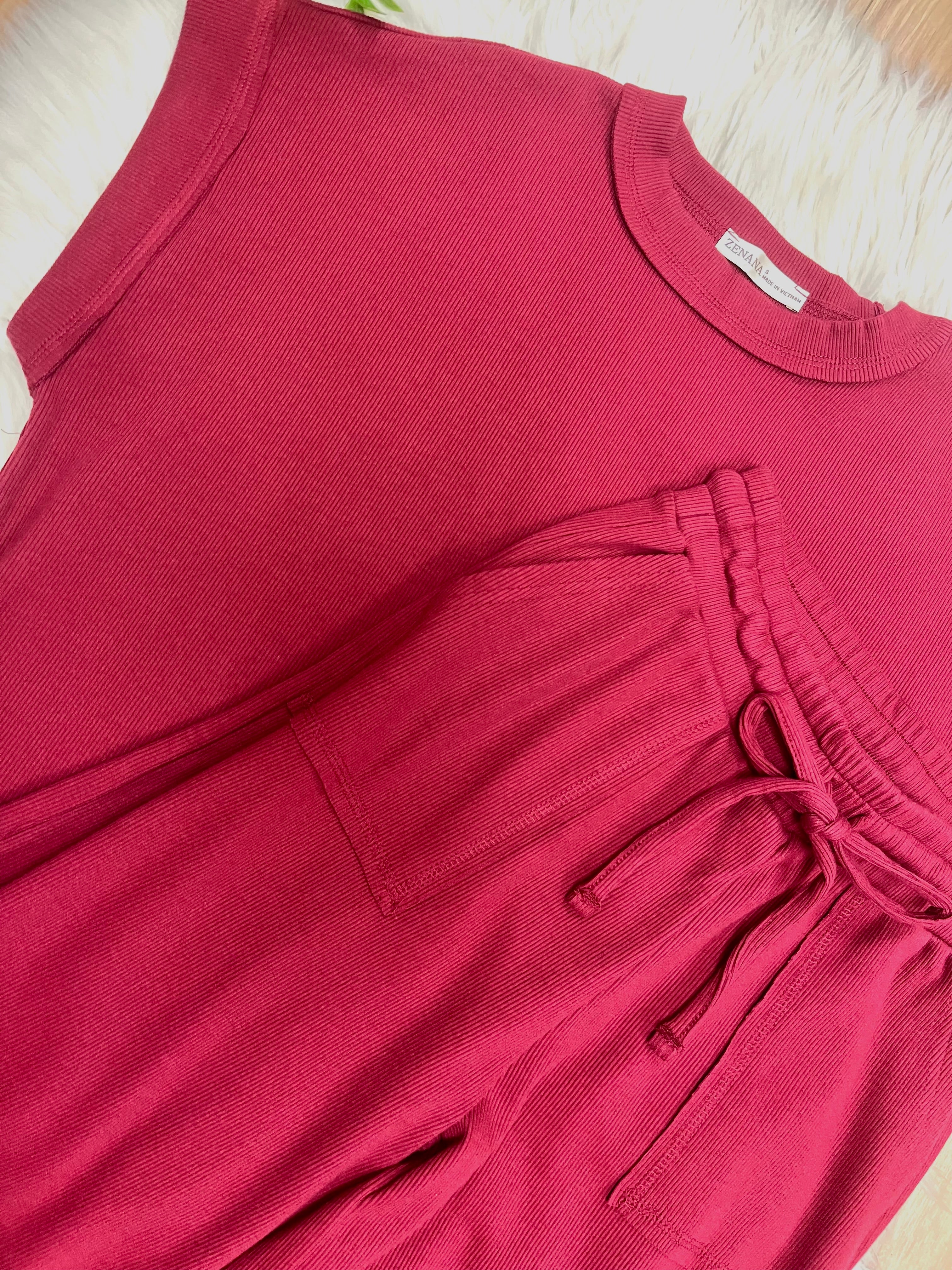 Women’s Zenana Burgundy Ribbed Cuff Sleeve Pant Set Loose Fit