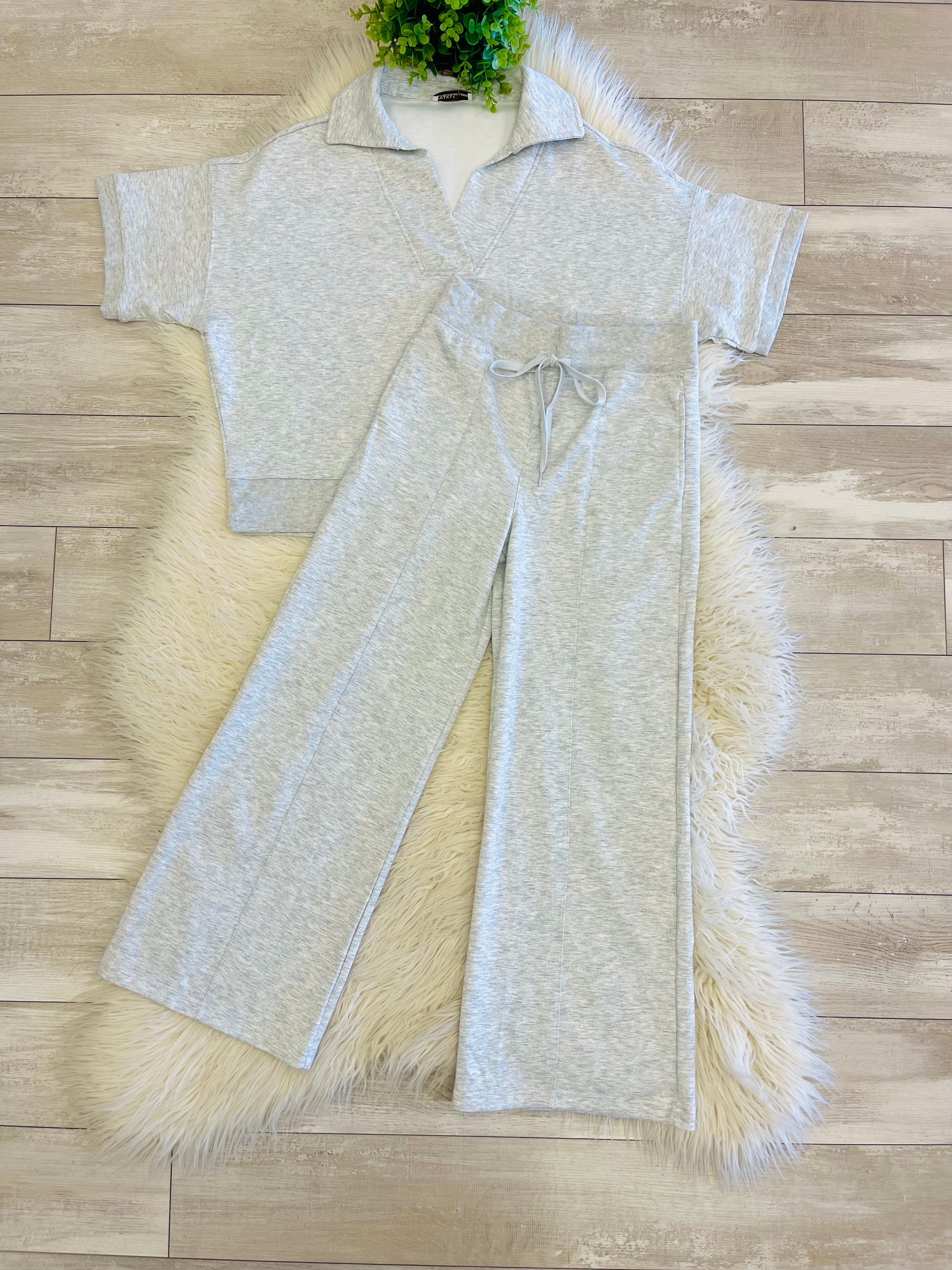 Women’s Zenana Short Sleeve Collared Scuba Set In Heather Grey