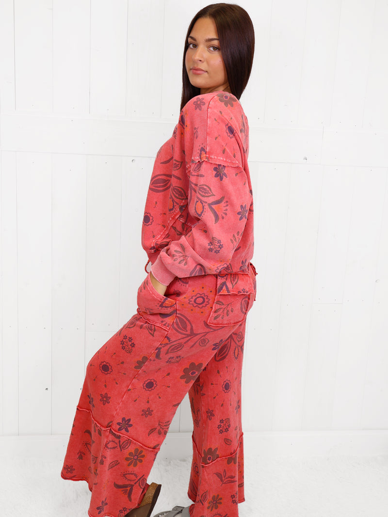 Easel Red Floral Fall Set