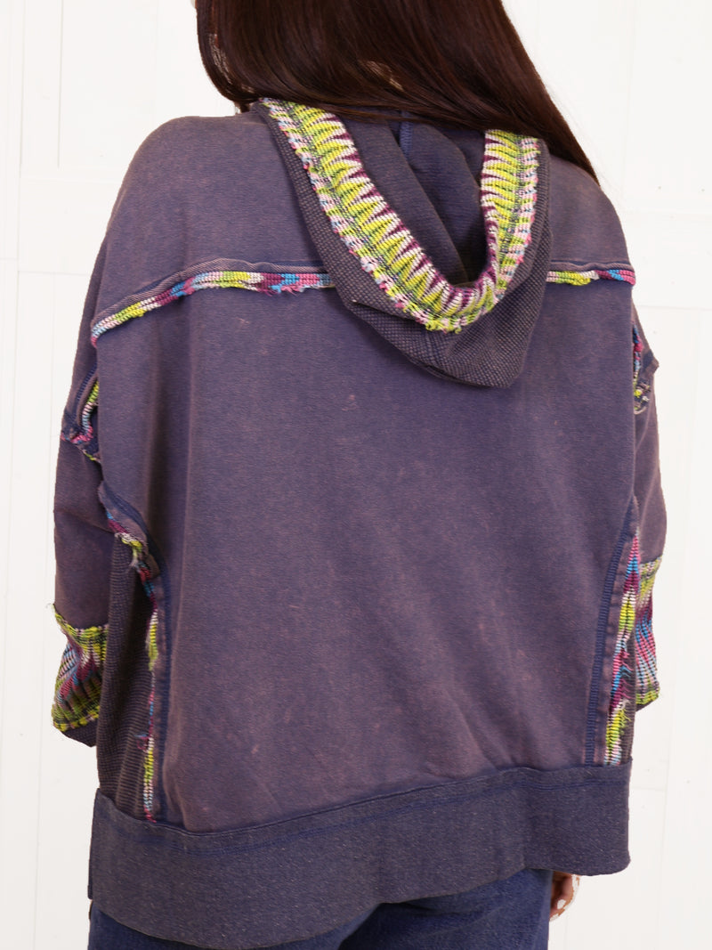 Easel flower patch pullover sweater top