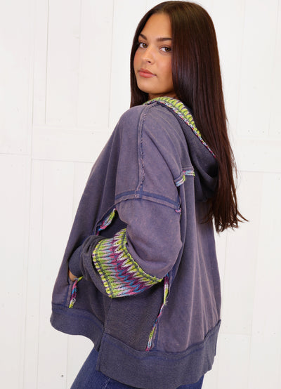 Easel flower patch pullover sweater top