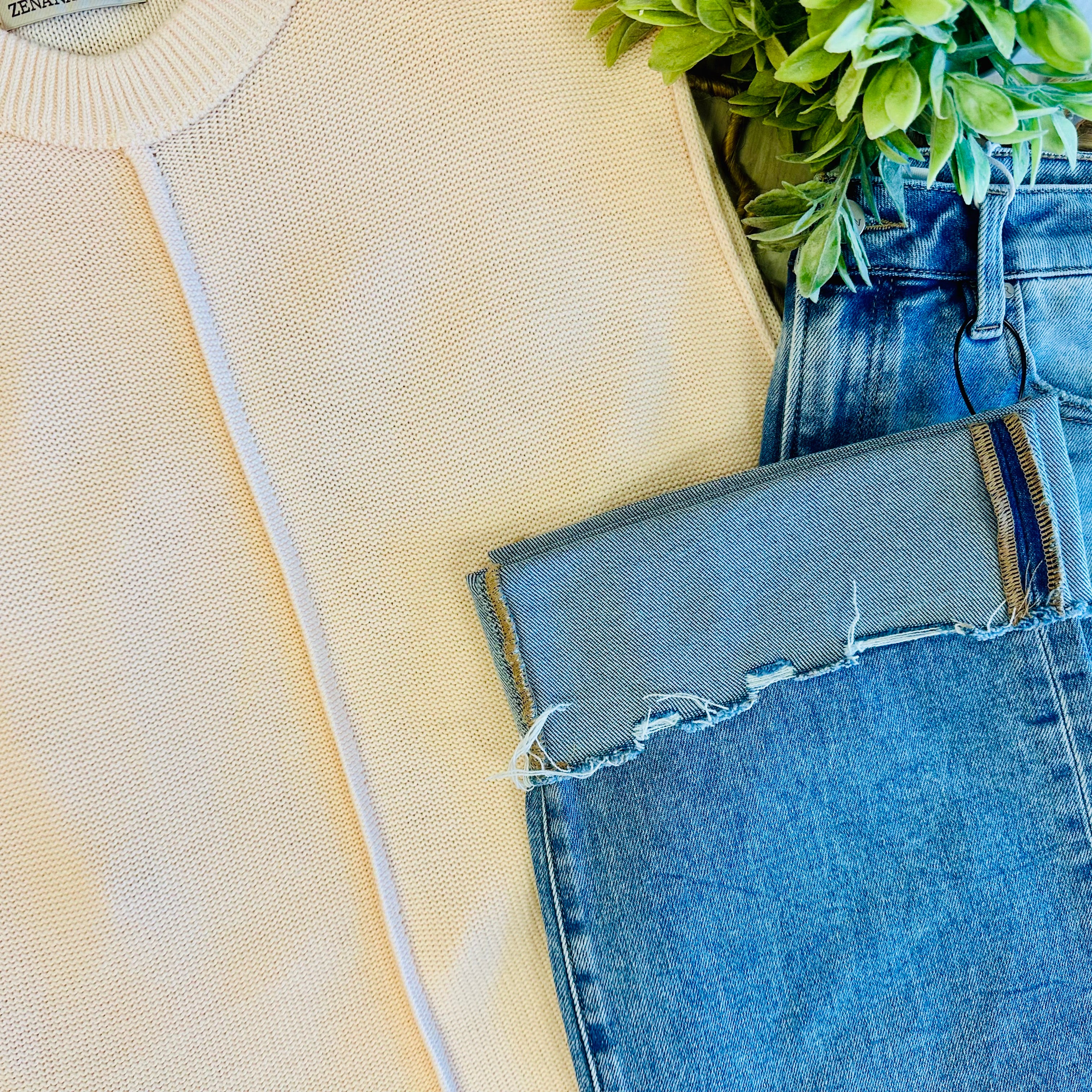 Women’s Cream Knit Top