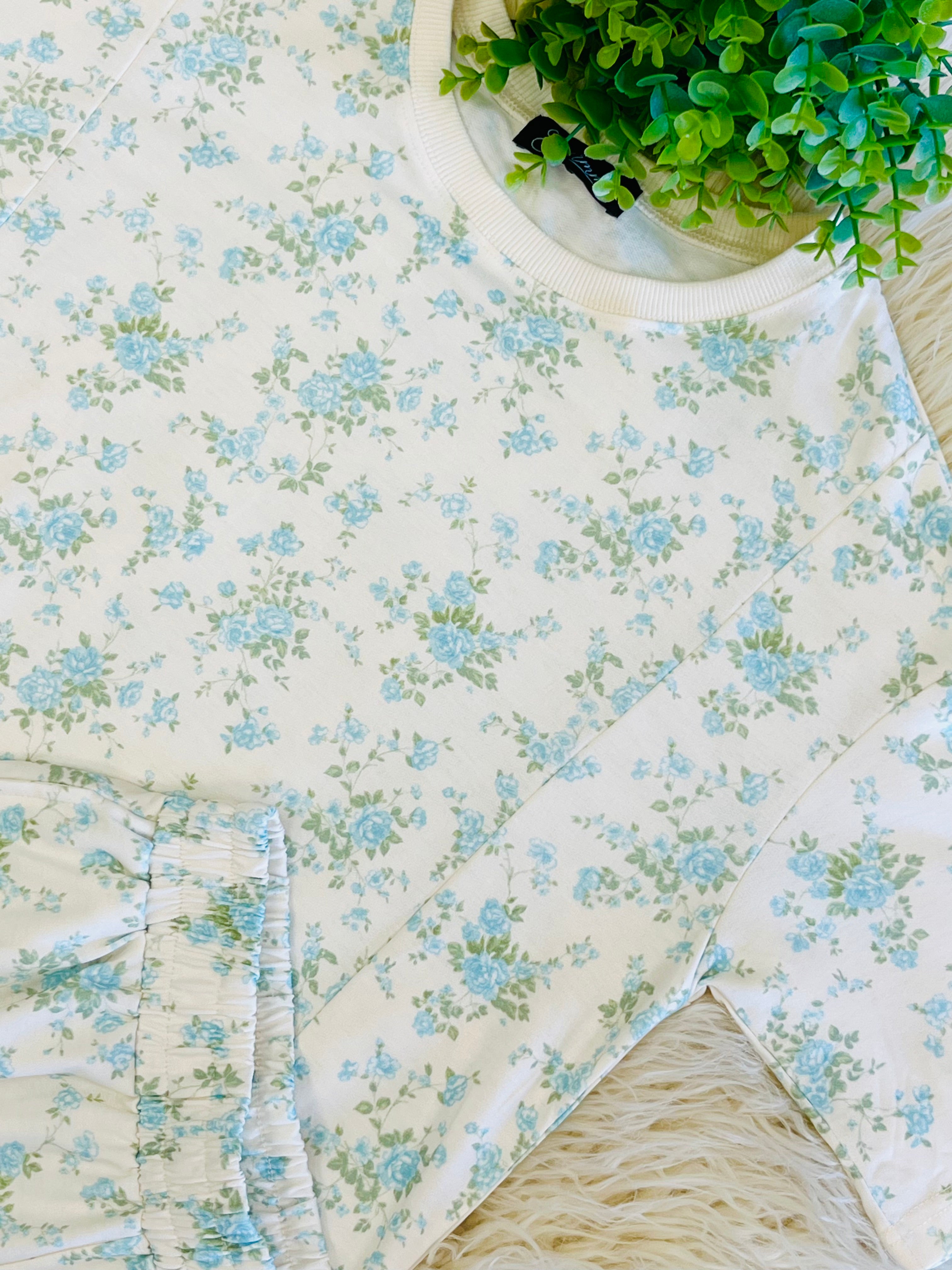 Women’s Blue Floral Short Set