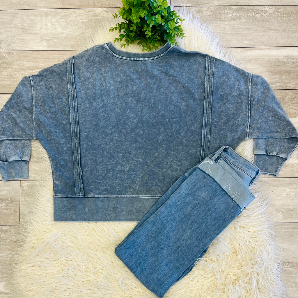 Women’s Acid Wash Long Sleeve Side Slit Knit Top In Indigo Blue