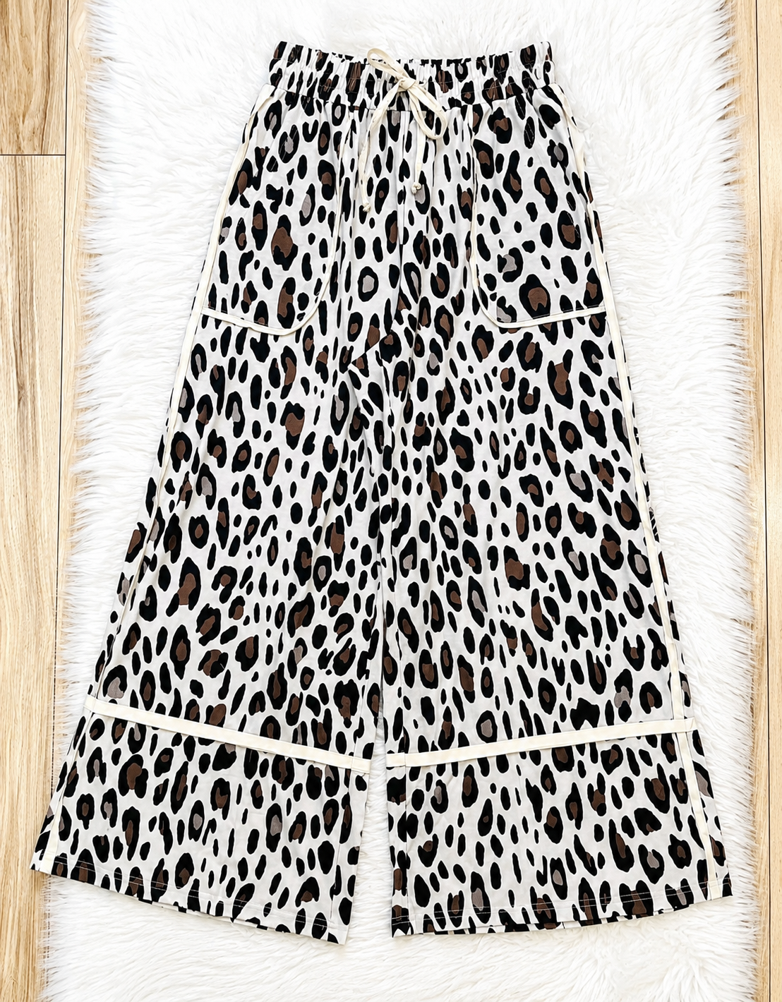 Women’s Evermmee Cheetah Pants
