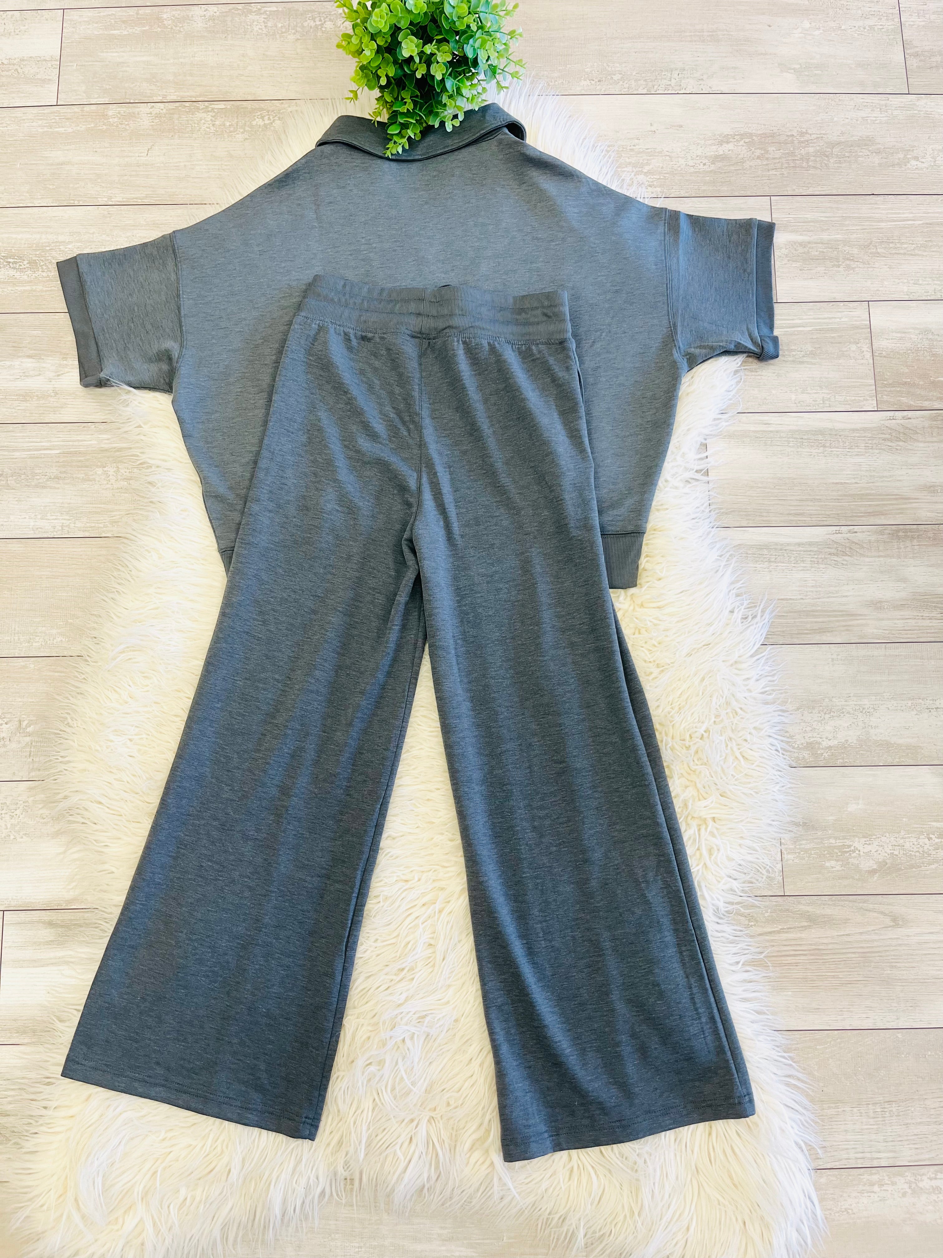 Women’s Zenana Short Sleeve Collared Scuba Set In Charcoal