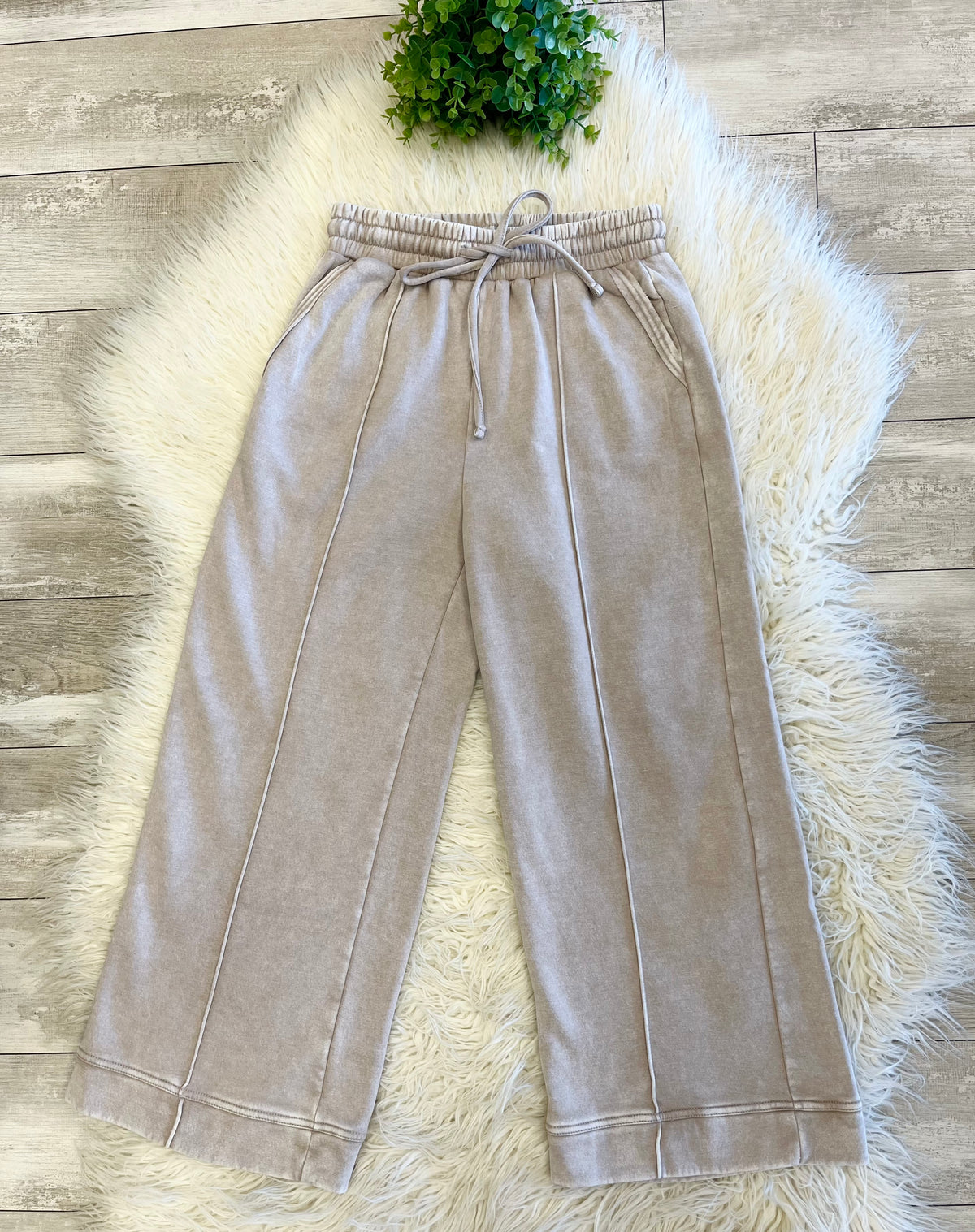 Women’s Zenana Cropped Wide Leg Comfy Ash Mocha Acid Wash Pants - True to Size