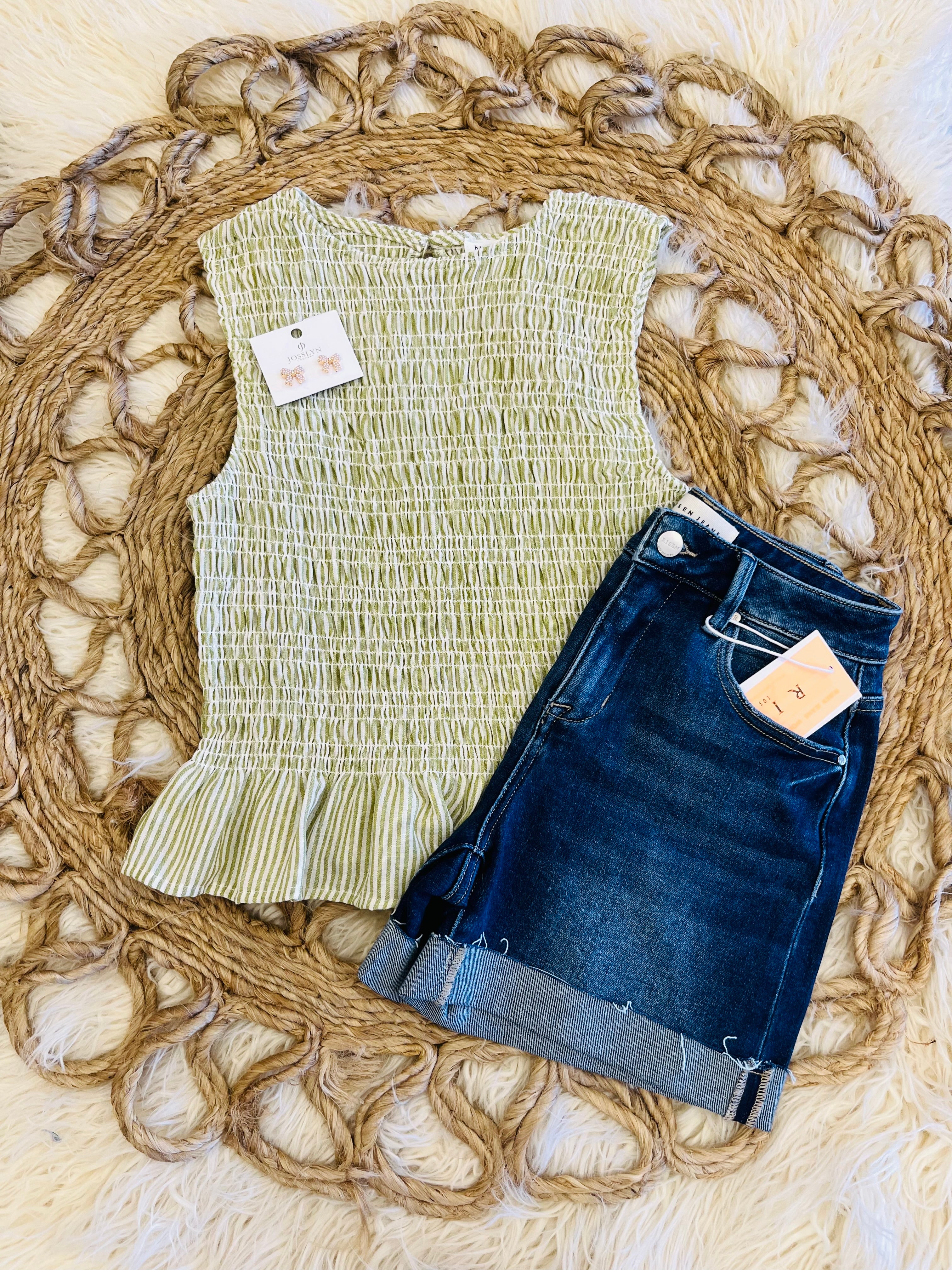 Women’s Blu Pepper Green Smocked Top