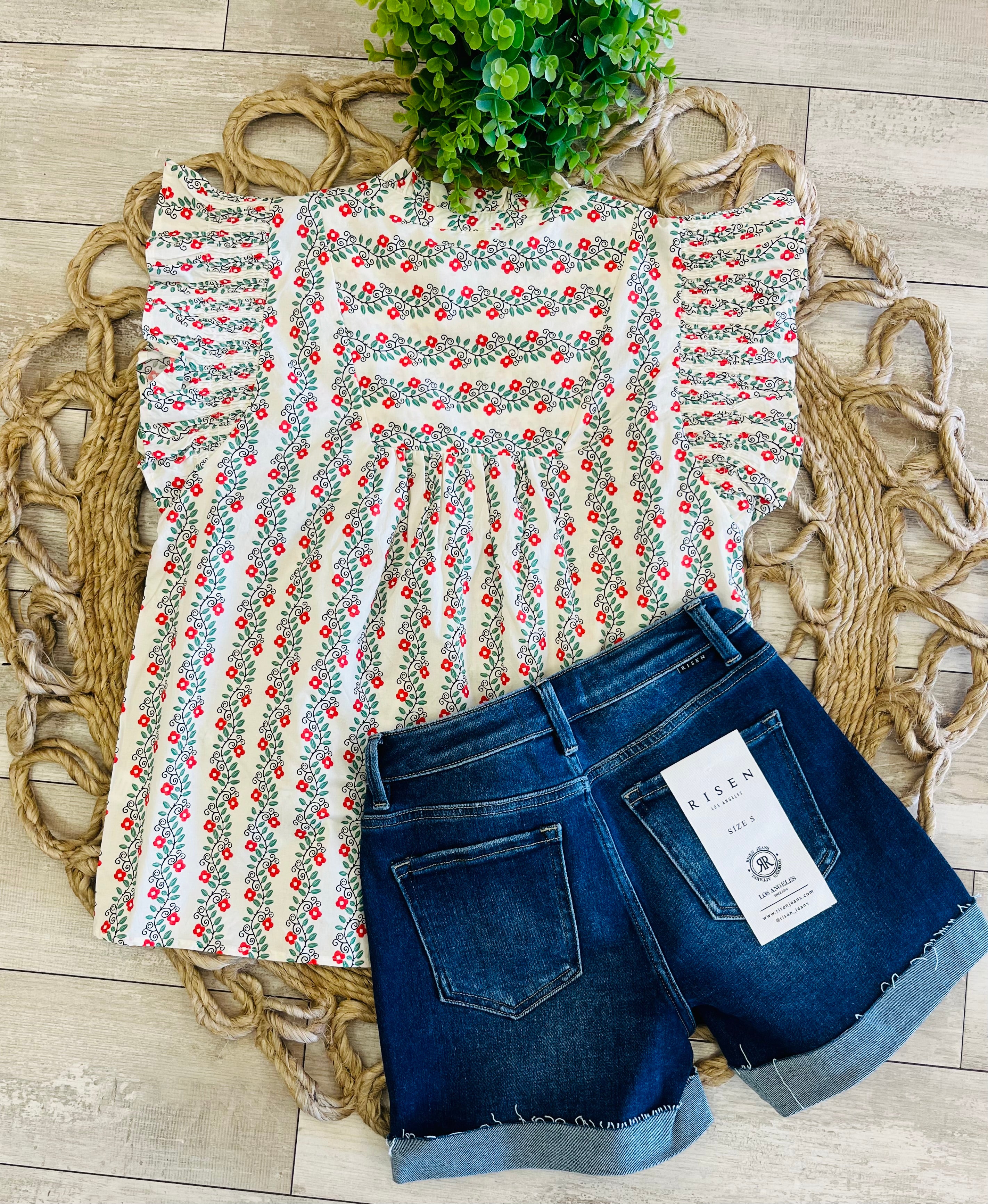 Women’s Floral Print V-Neck Top With Smoked Ruffled Sleeves