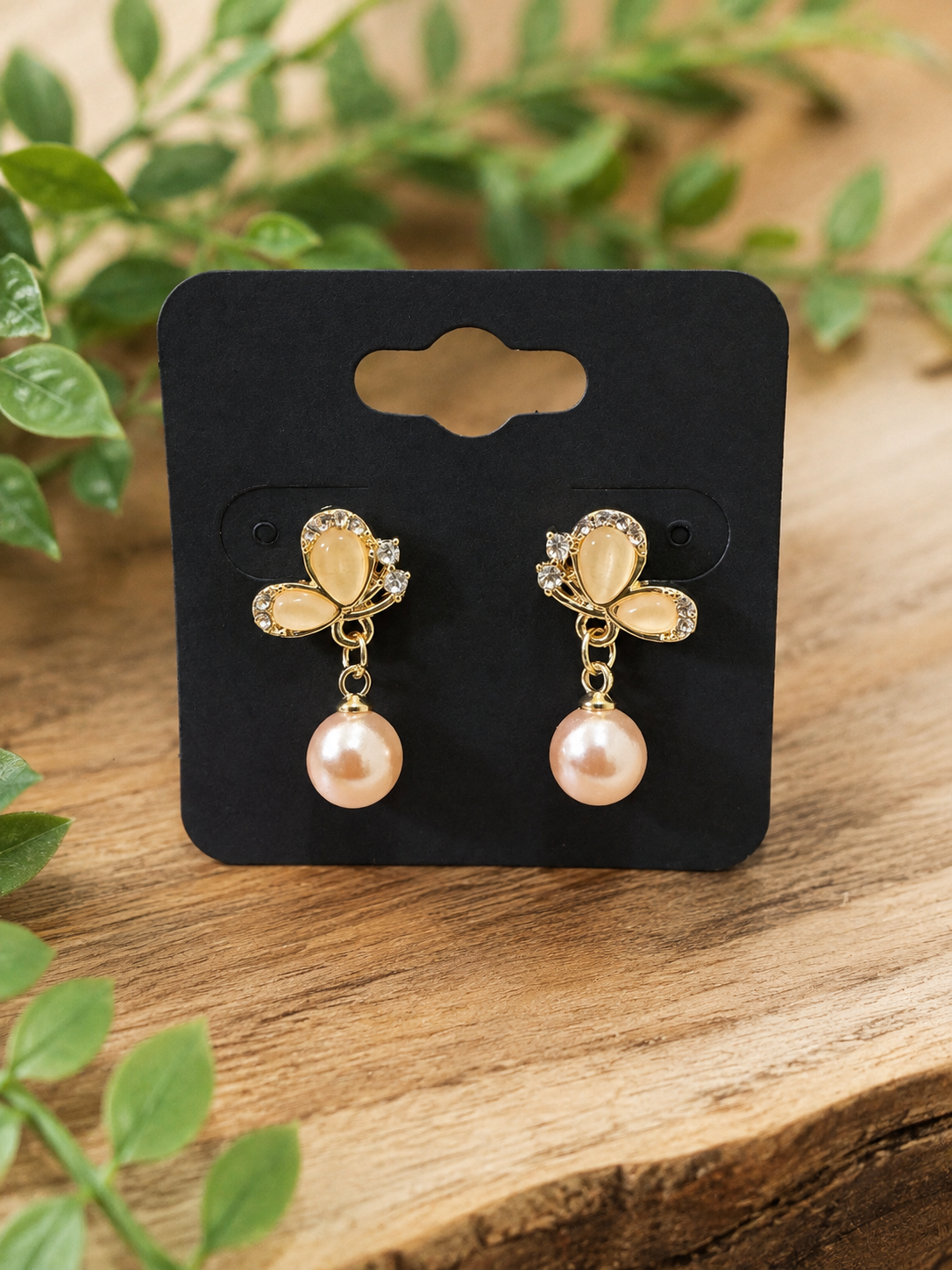 Pearl Flutter Earrings