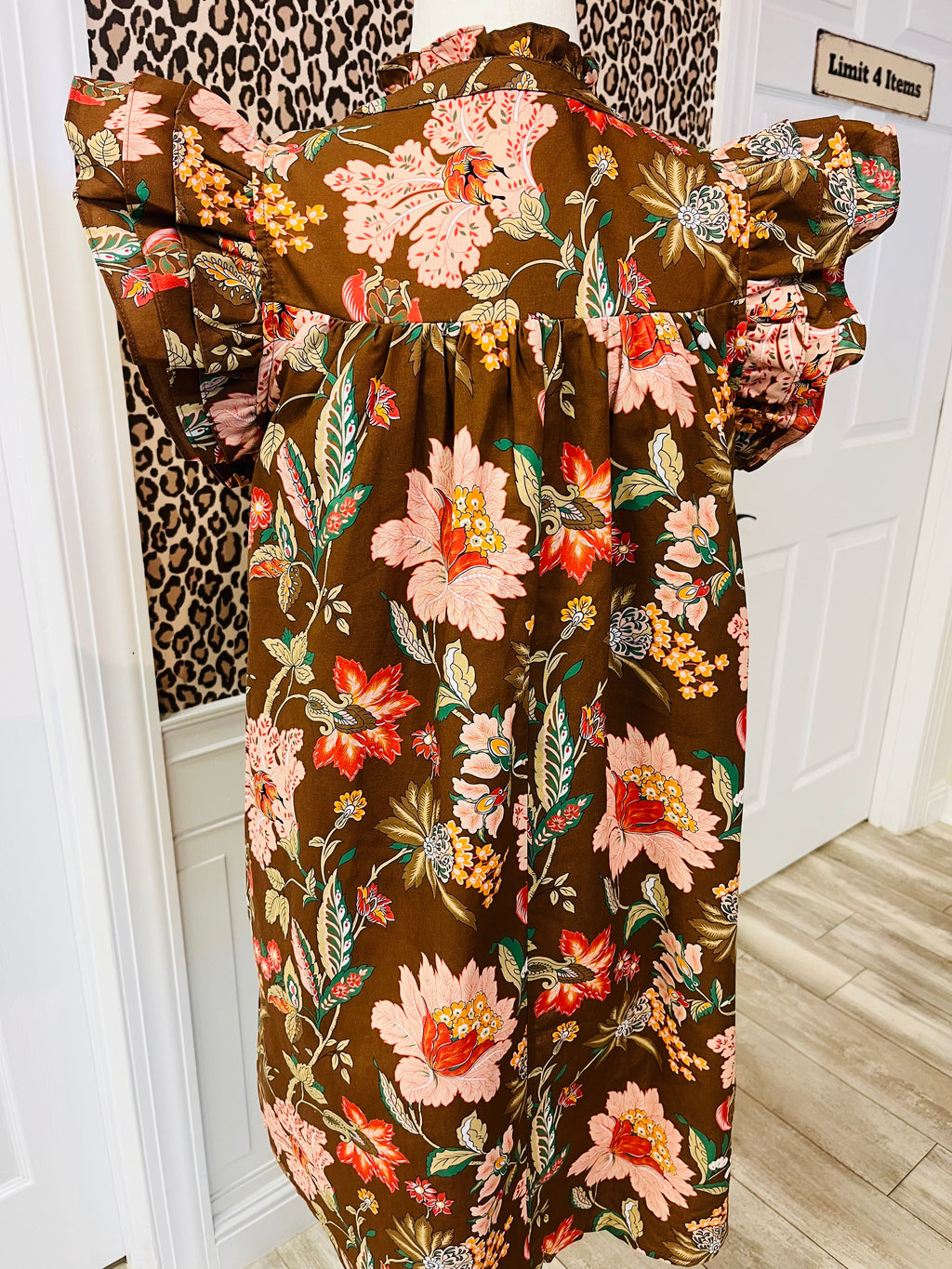 Women’s Floral Split Neck Mini Dress With Ruffle Sleeves