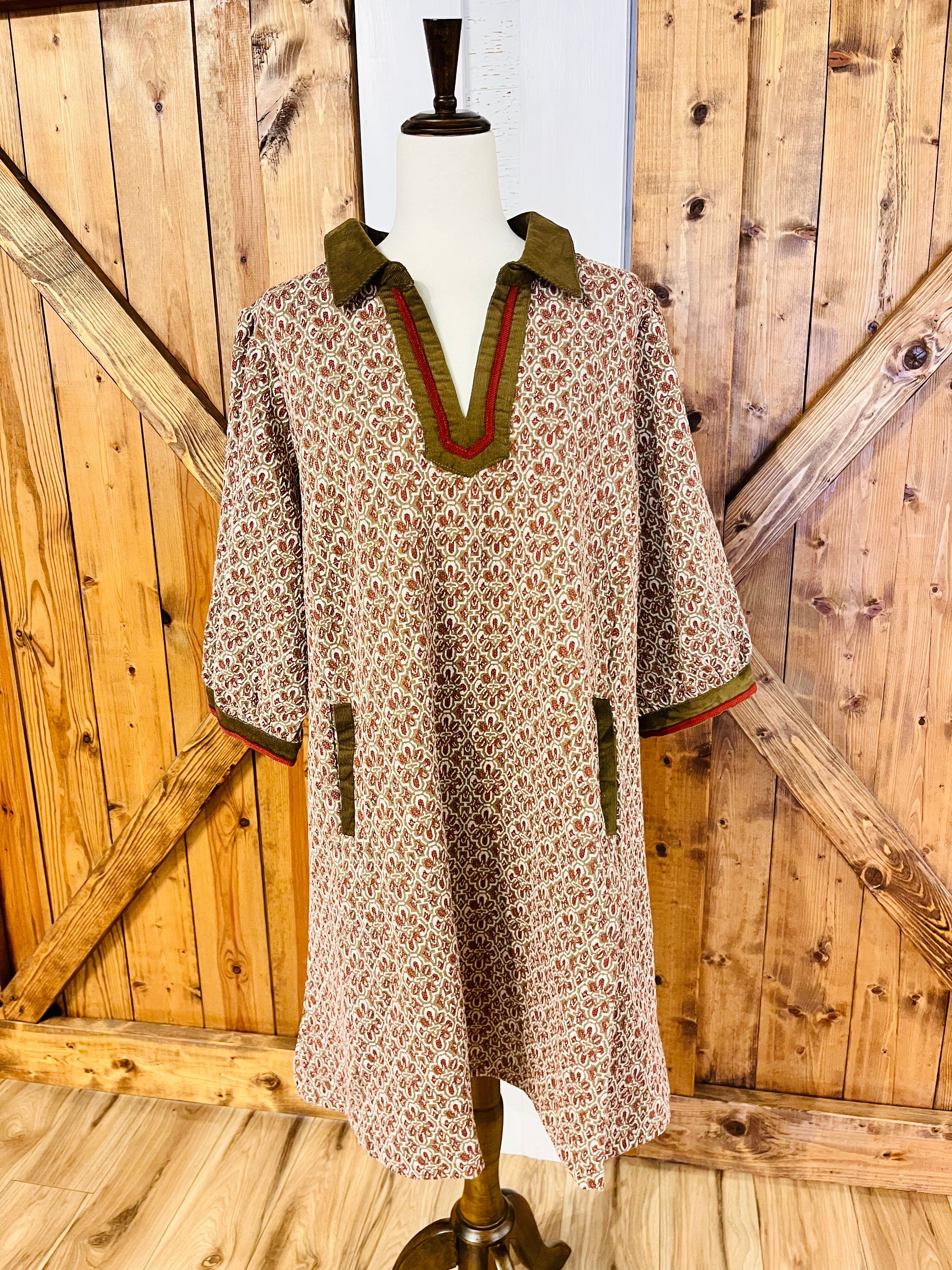 Women’s Umgee Curvy Burgundy and Olive Green Floral Textured V Neck Dress with Collar- Oversized