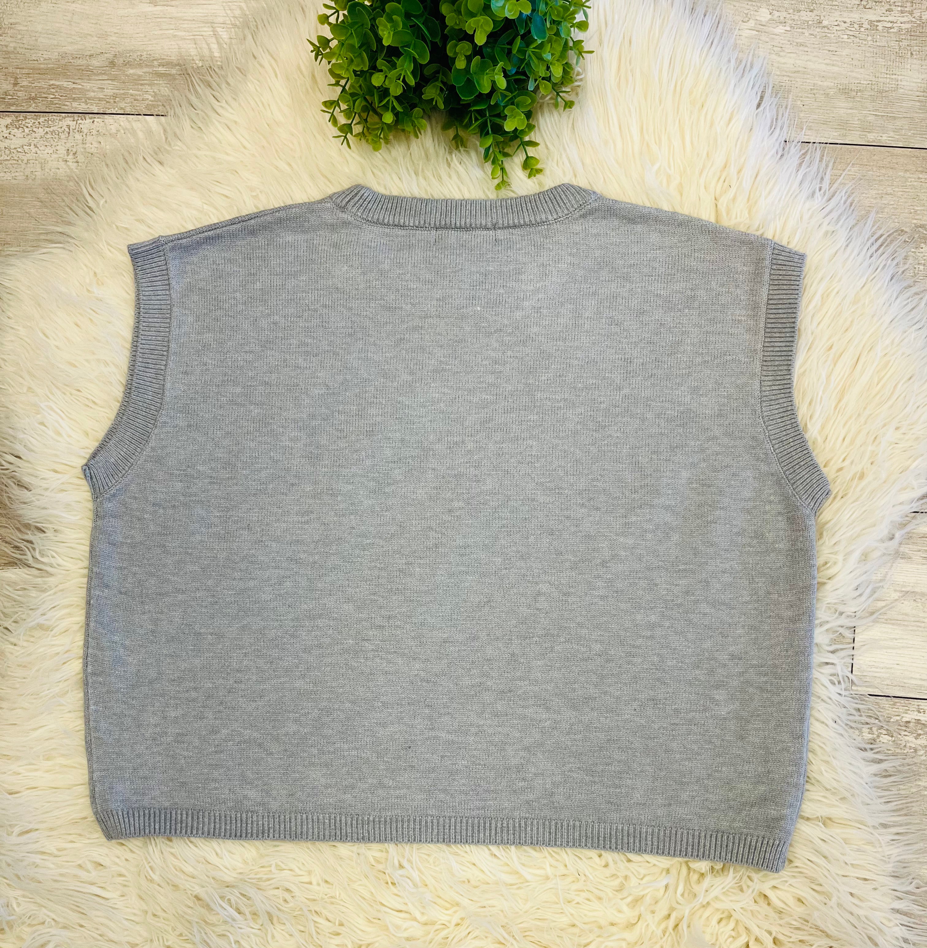 Women’s Zenana Sleeveless Sweater In Gray - Oversized Fit